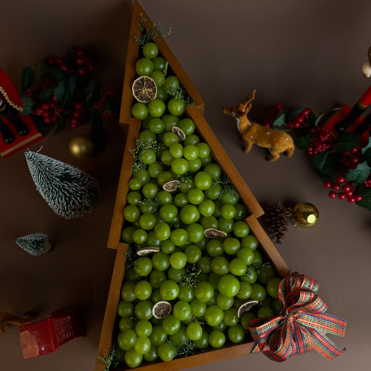 Grape Xmas Tree Wooden Box