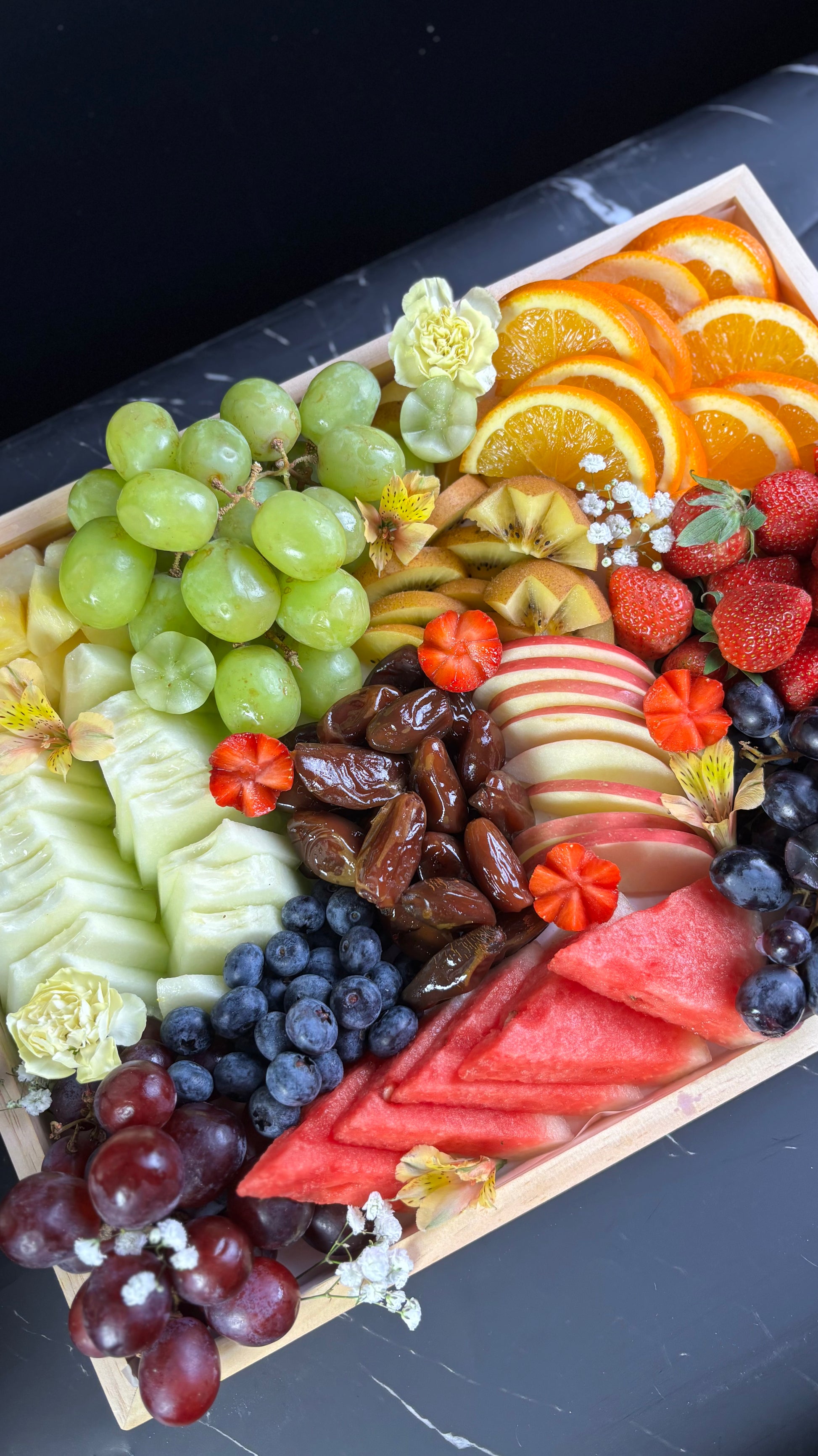 Fruit Platter for Eid Celebration, hamper Eid Fitr Jakarta Indonesia Parcel Lebaran Ramadan pengiriman JABODETABEK