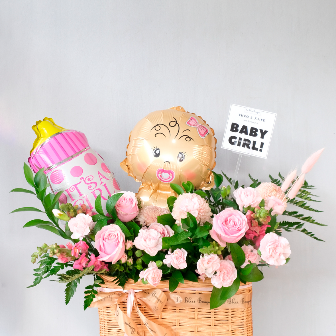 Gift bunga bayi perempuan newborn eksklusif di rattan, ideal untuk hadiah kelahiran di Tangerang dan Jakarta.