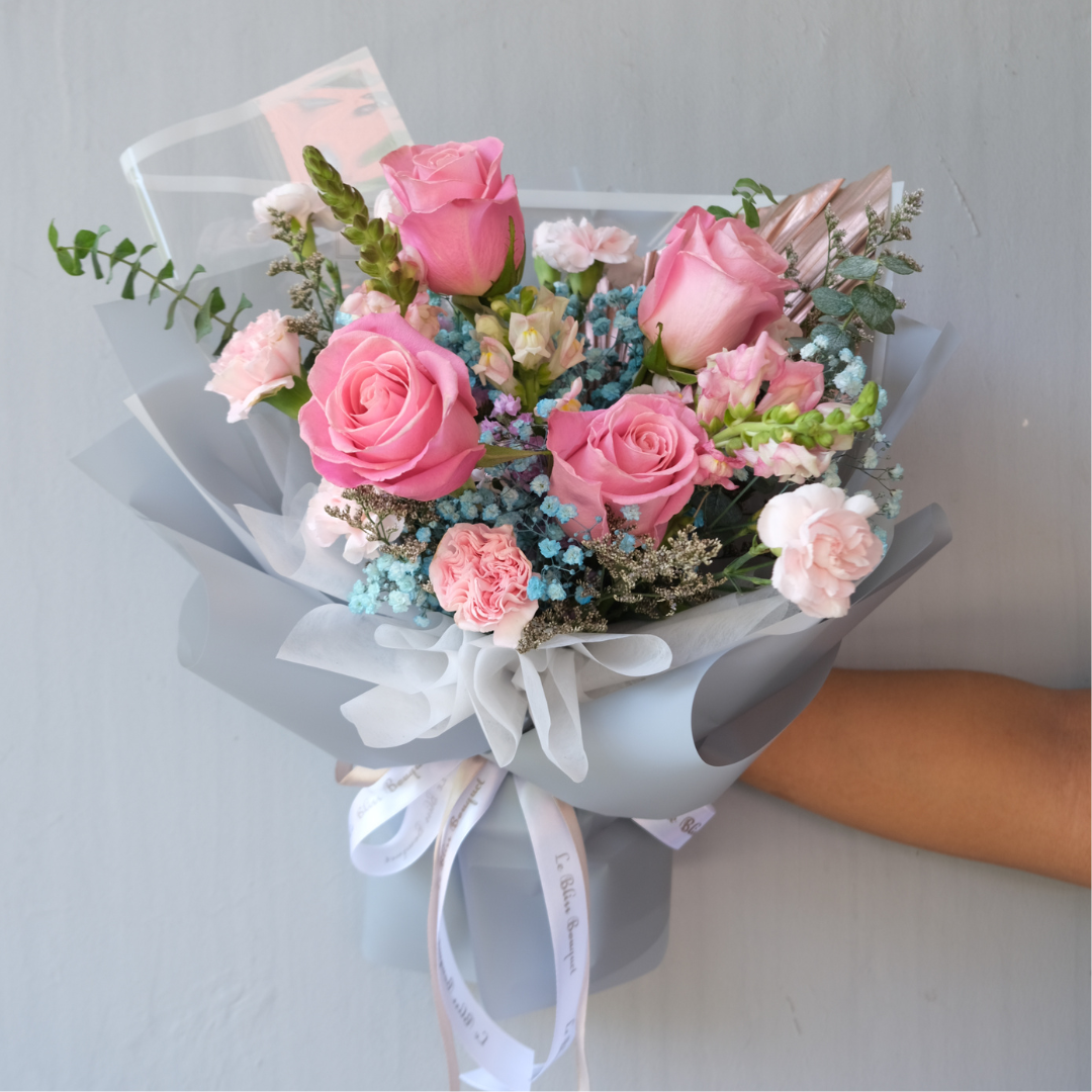 Hermosa Rose Bouquet with soft pink roses wrapped elegantly – available at Le Bliss Bouquet, florist Jakarta