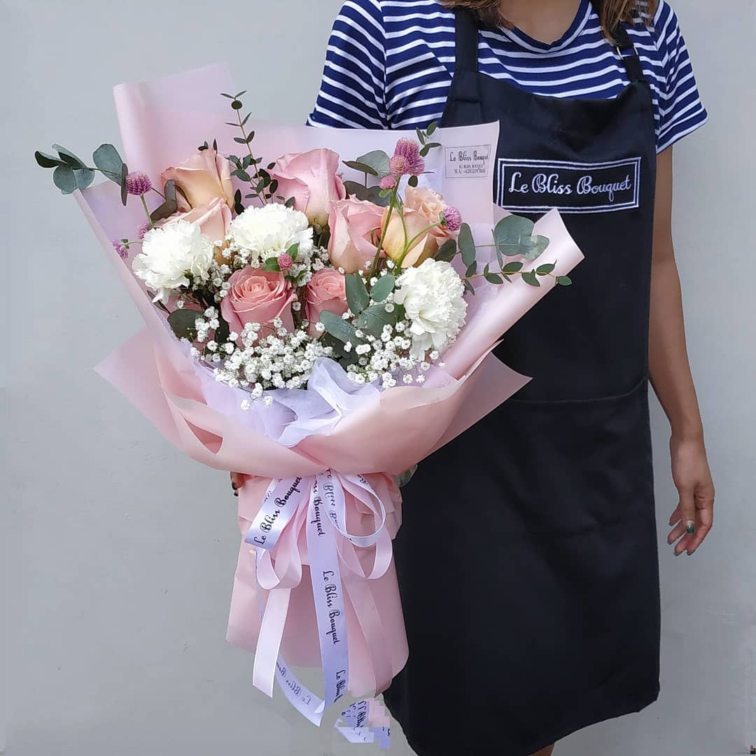 Hermosa shimmer rose bouquet tangerang florist jakarta