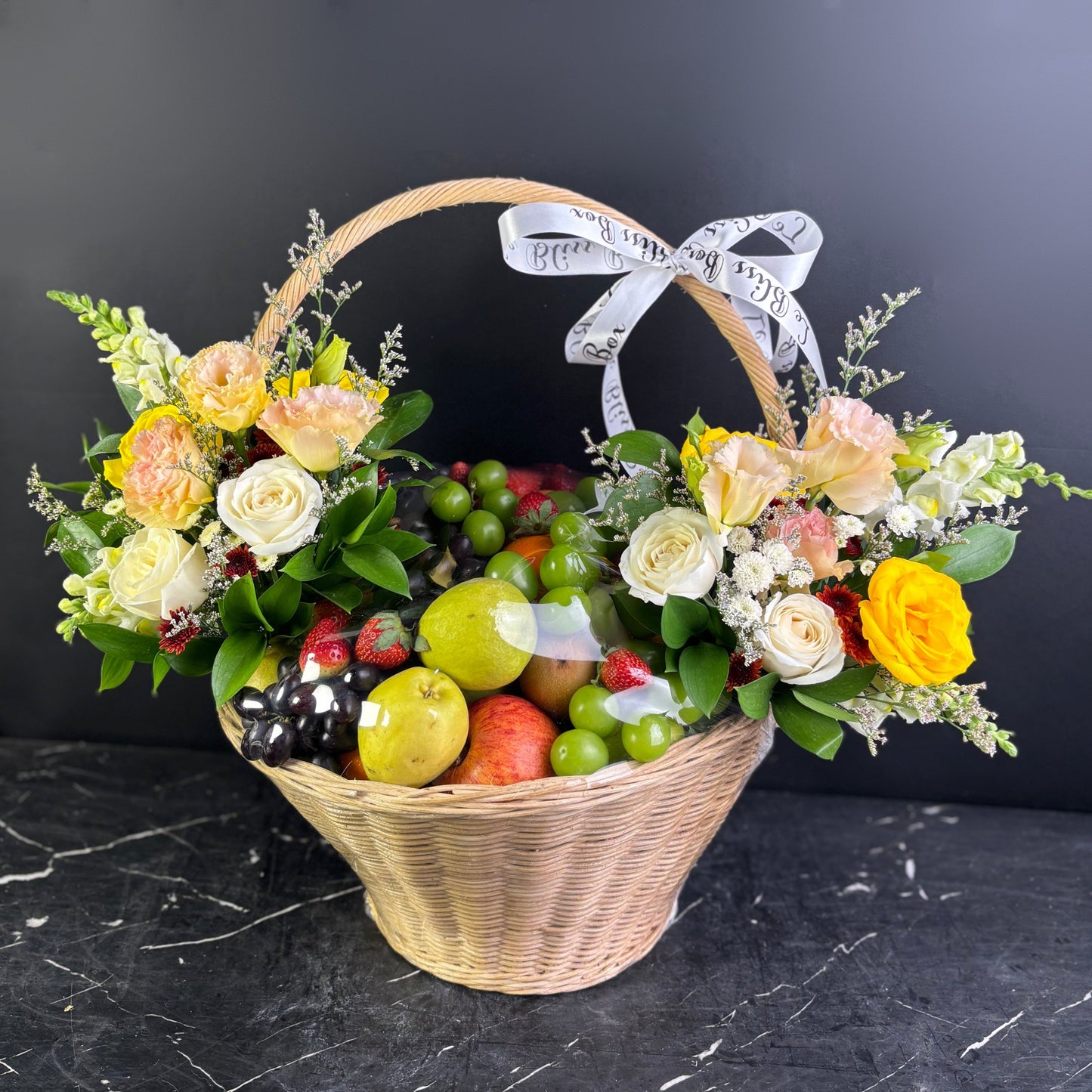 Royal Harvest Fruity Parcel