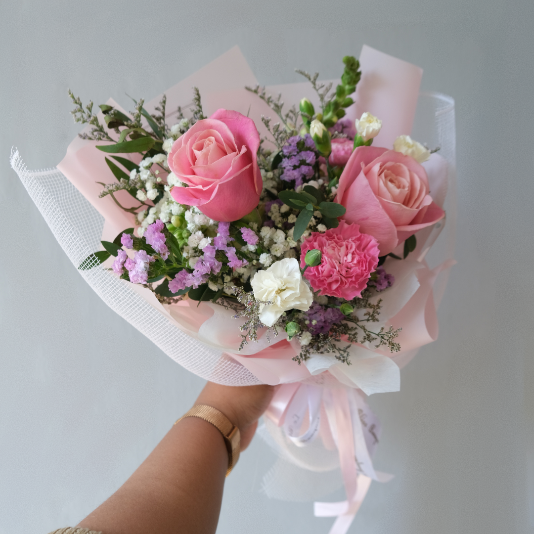 Hermosa Rose Small Bouquet