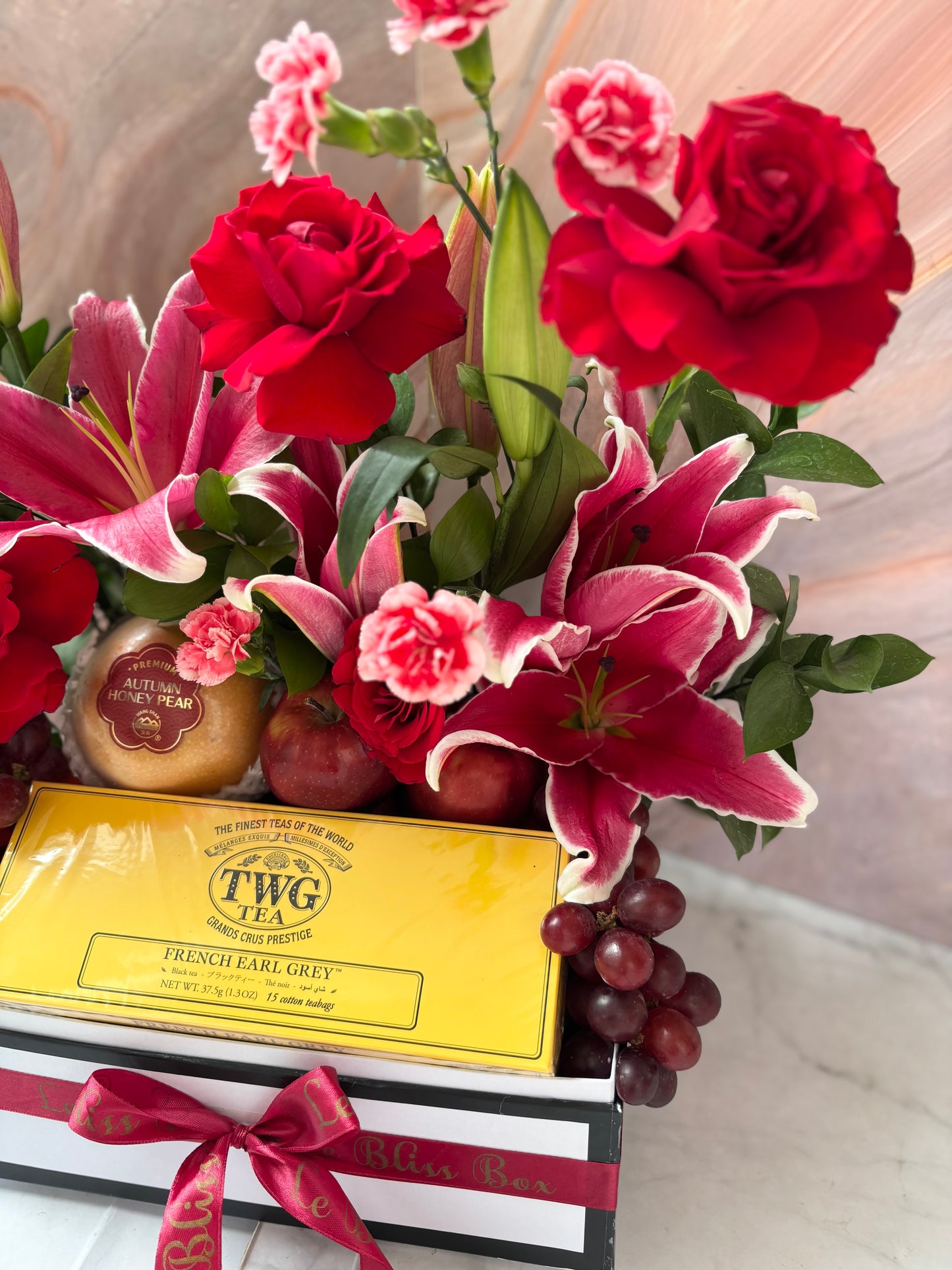 TWG Tea Red Lily Hamper
