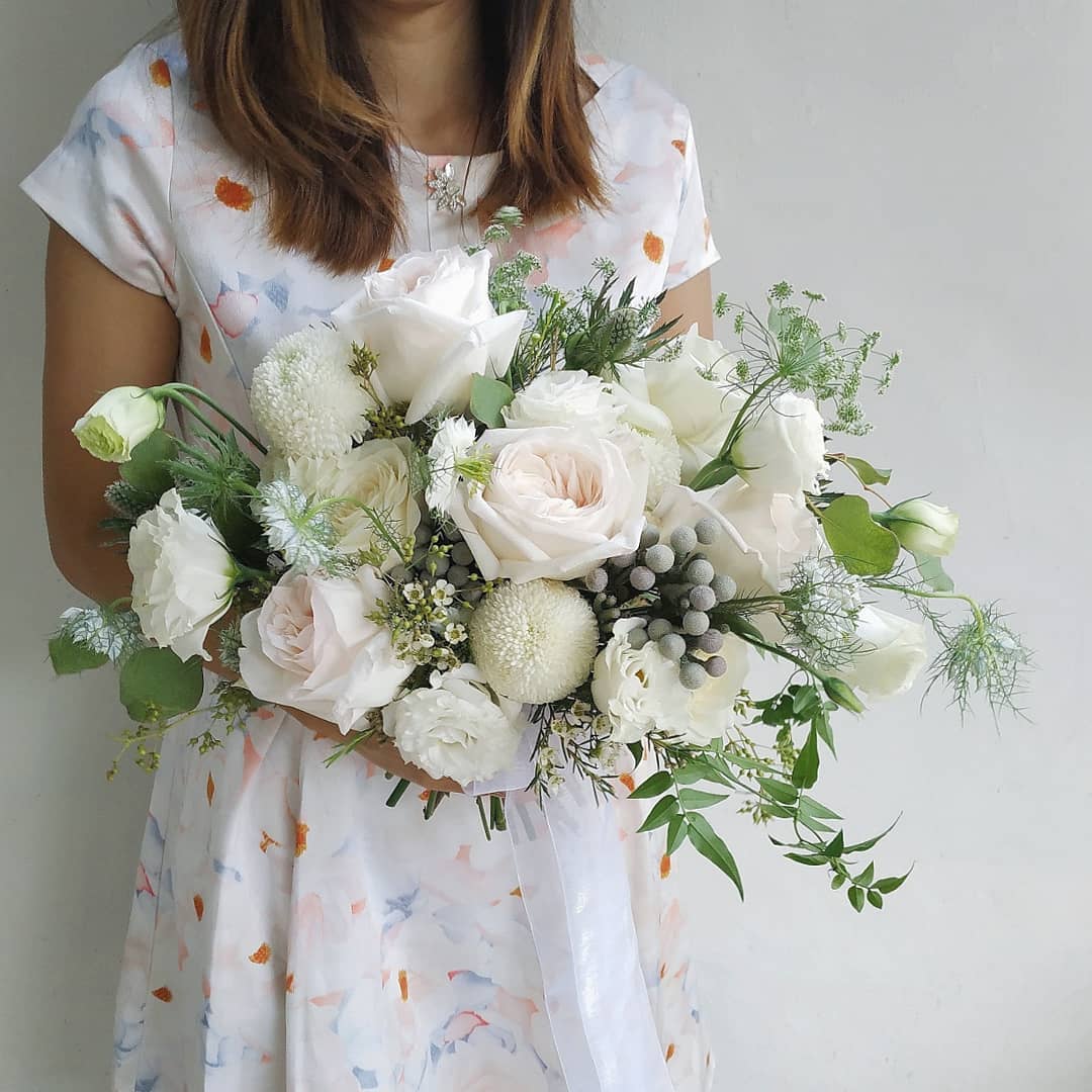 White Ohara Avalanche Bridal Bouquet