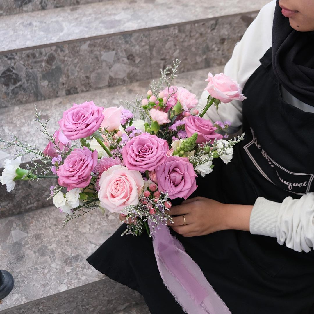 Cool Water Rose Bouquet