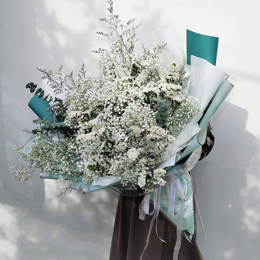 Baby’s Breath XL Bouquet