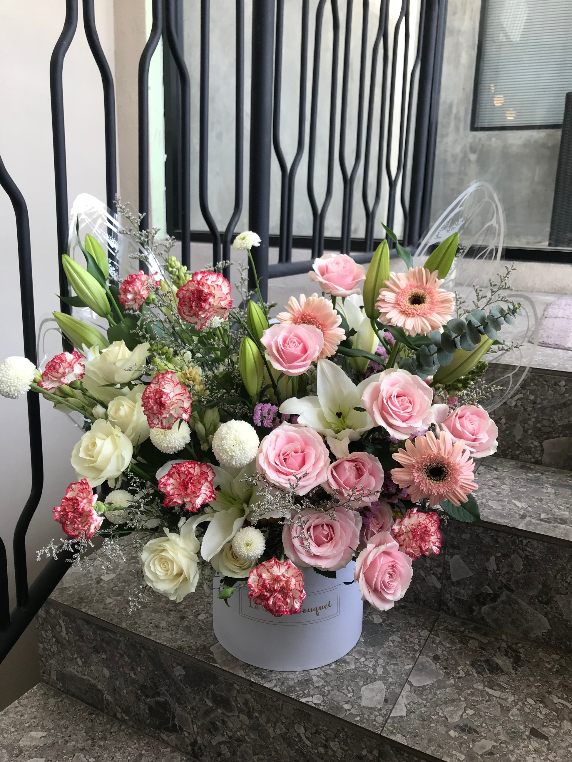 fresh premium flowers consist of pink roses, white roses, carnation, lily by le bliss bouquet. florist surabaya, flower delivery surabaya, toko bunga surabaya
