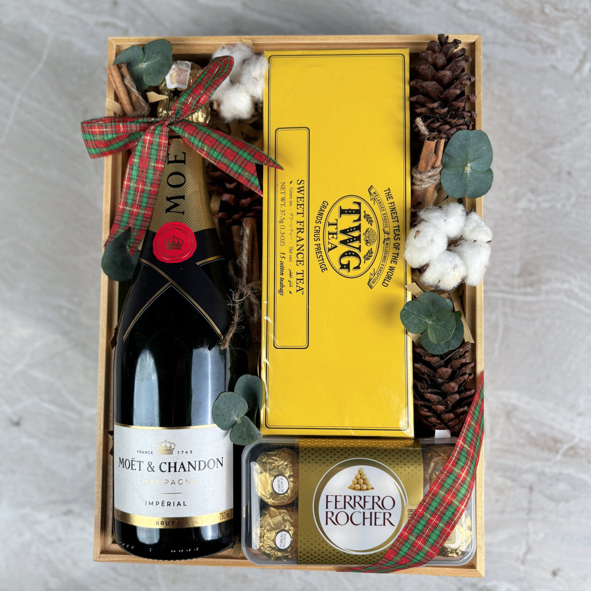Champagne Tea Choco Hamper