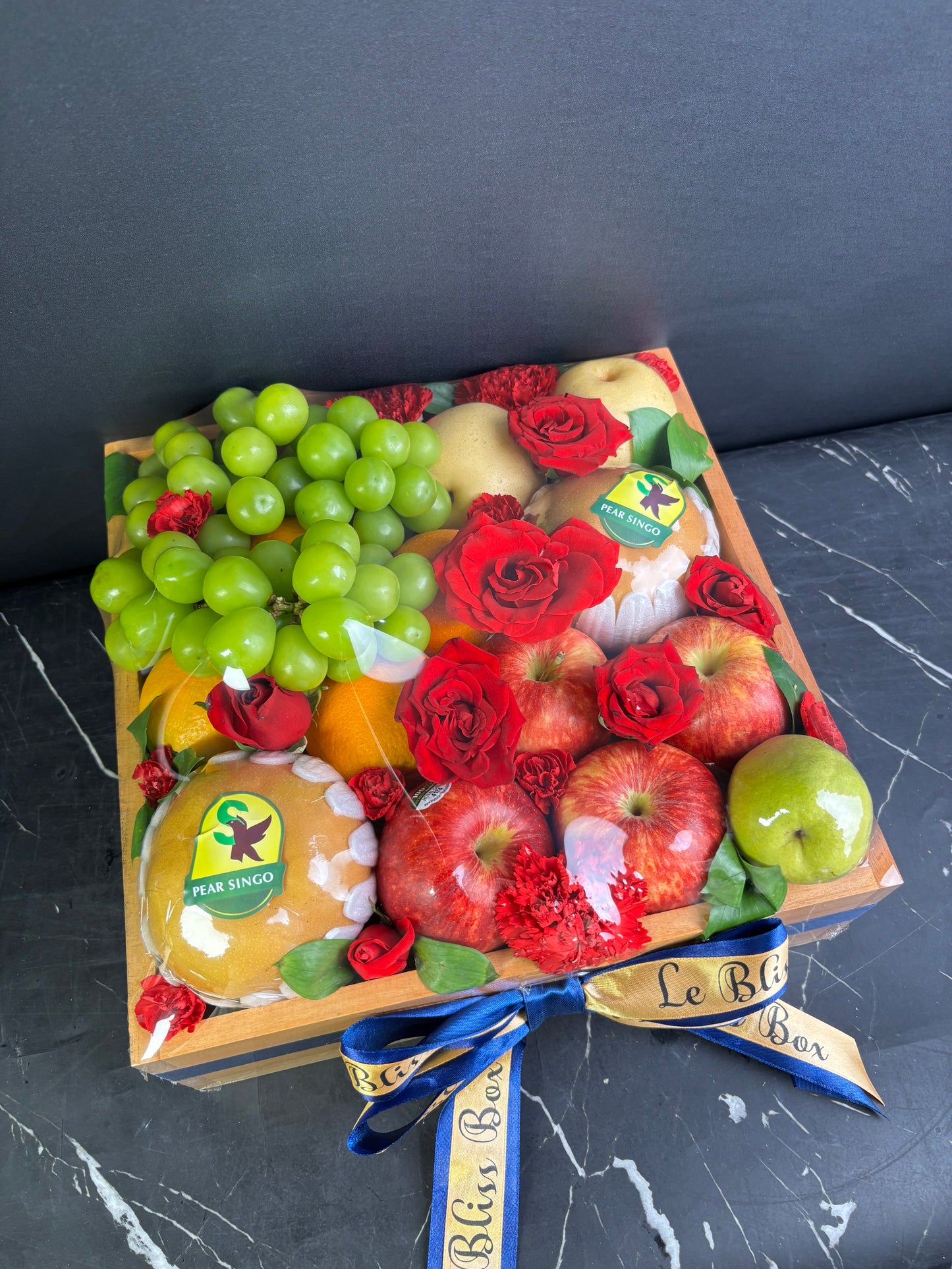 Red Rose Wooden Fruit Box
