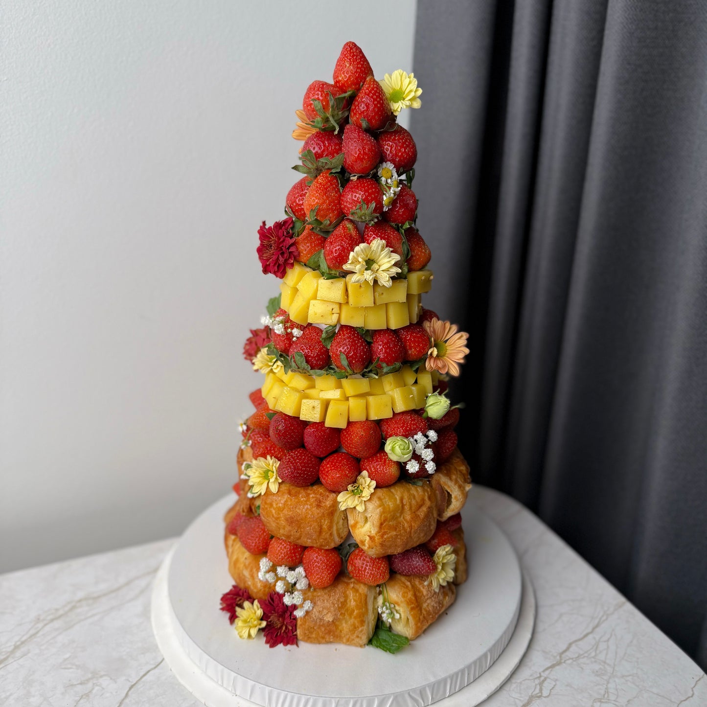 Strawberry & Pastry Cake