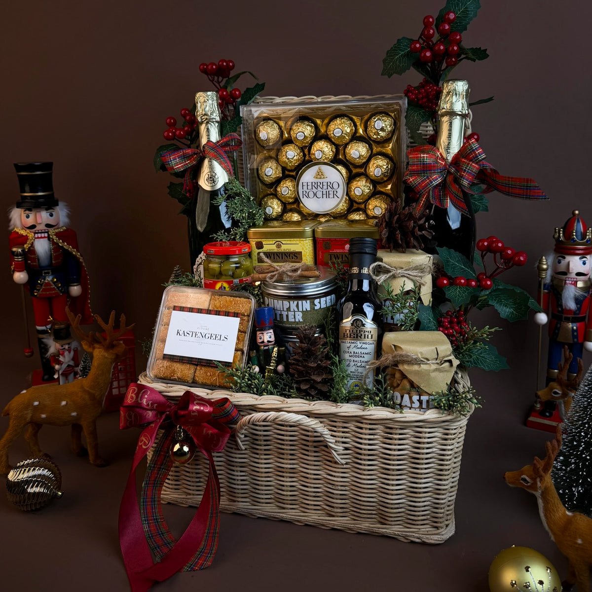 Sparkling Celebration Gourmet Hamper