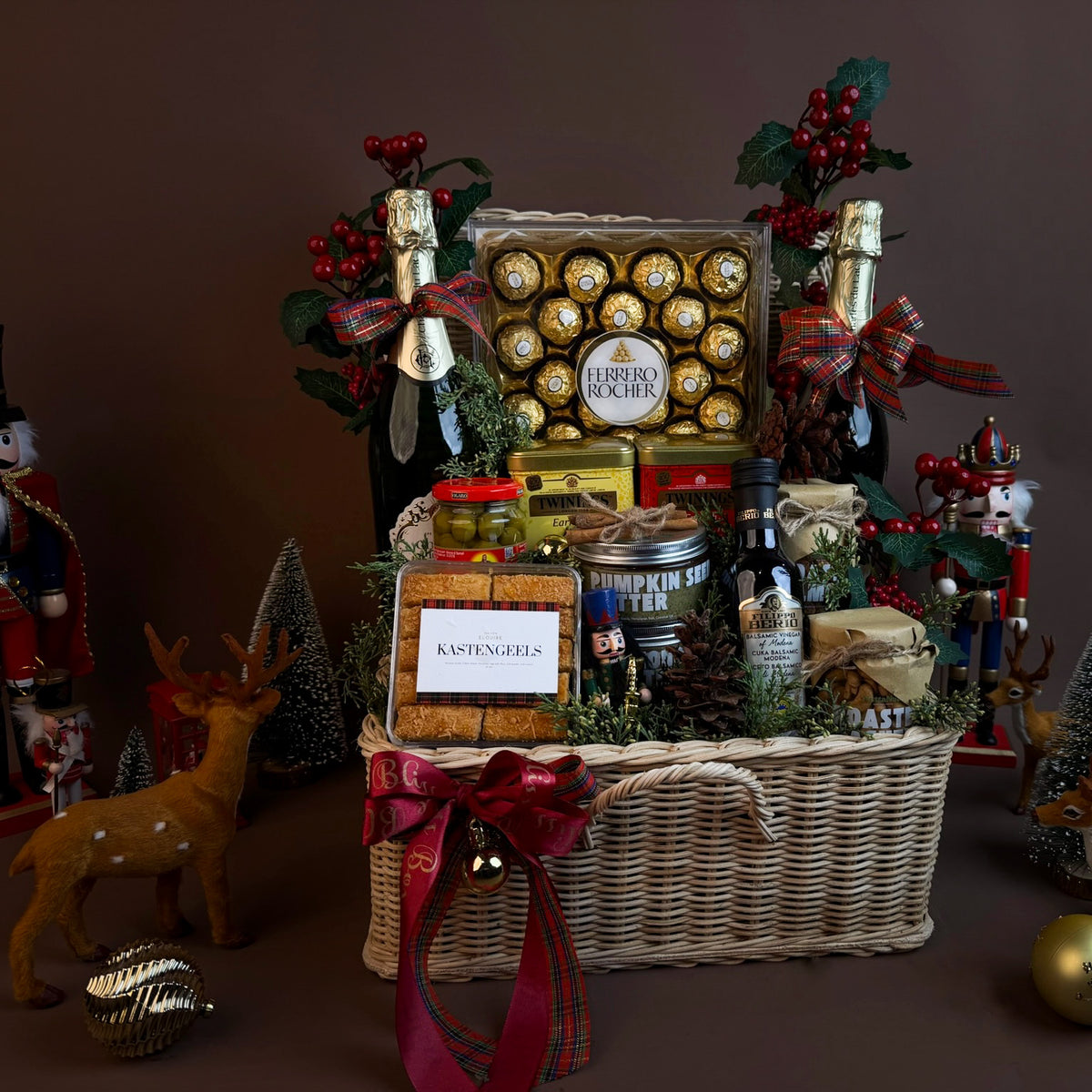 Sparkling Celebration Gourmet Hamper