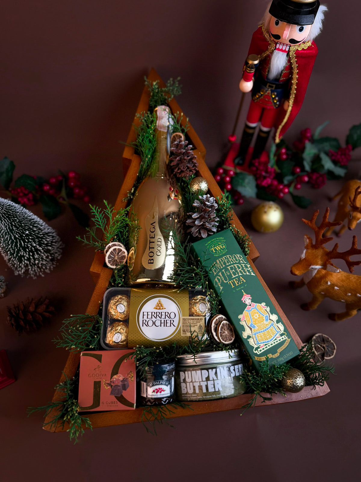 Bottega & Tea Xmas Tree