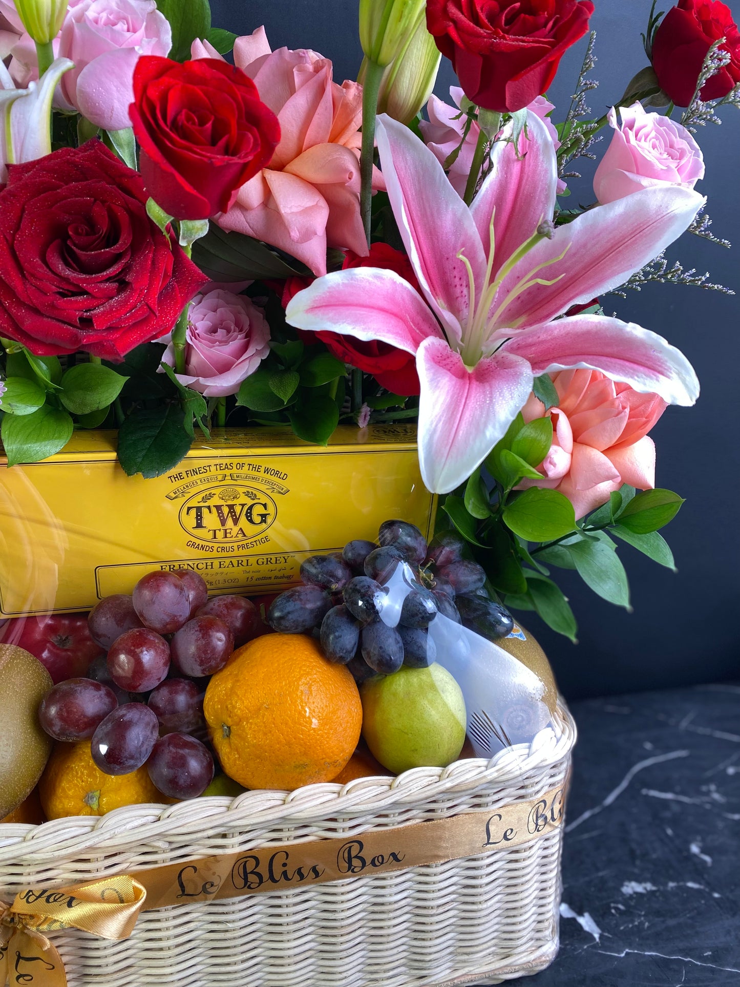 TWG Tea Hamper Grand Fruit Parcel