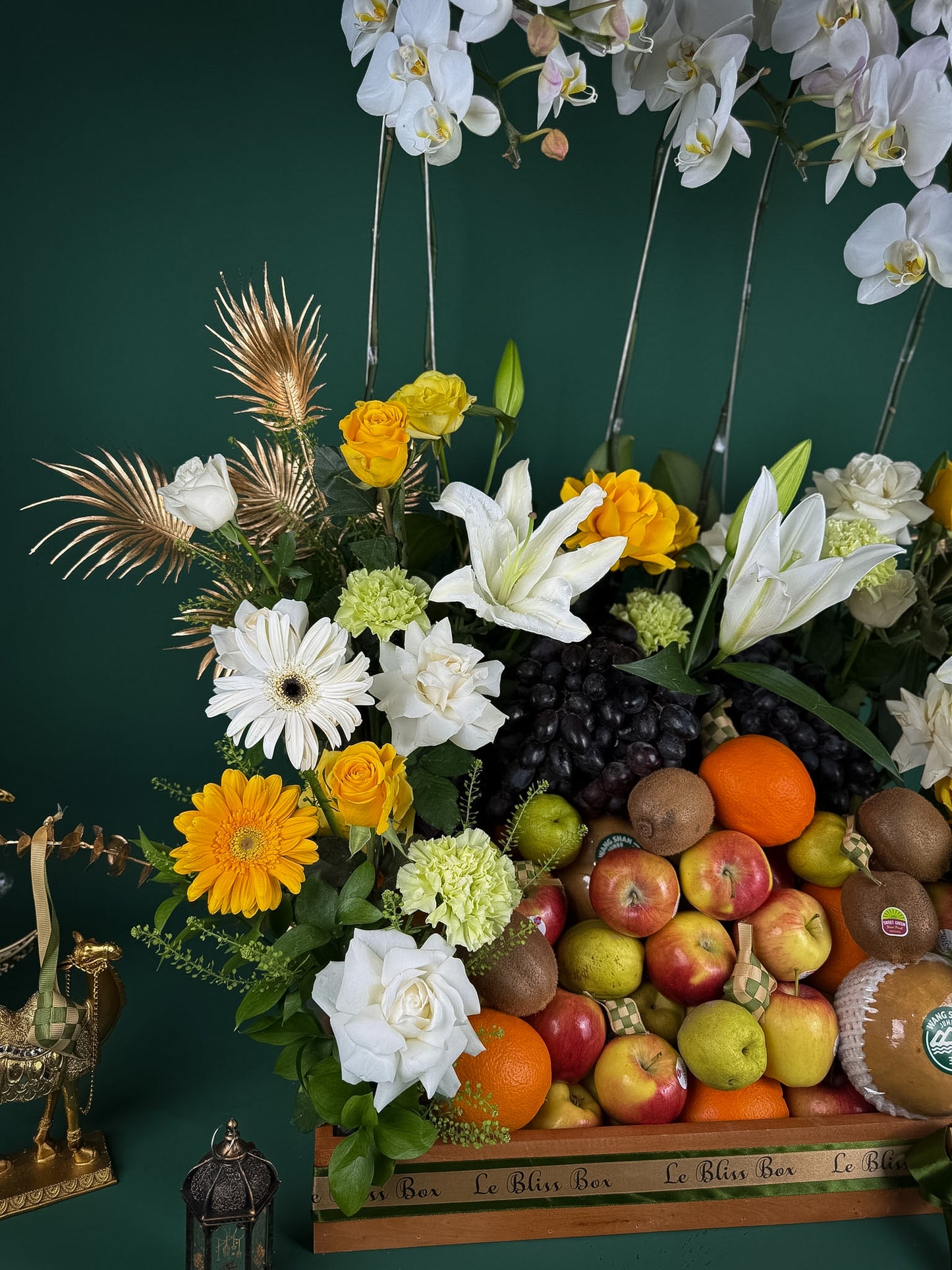 Eid Majestic Grand Fruit Parcel
