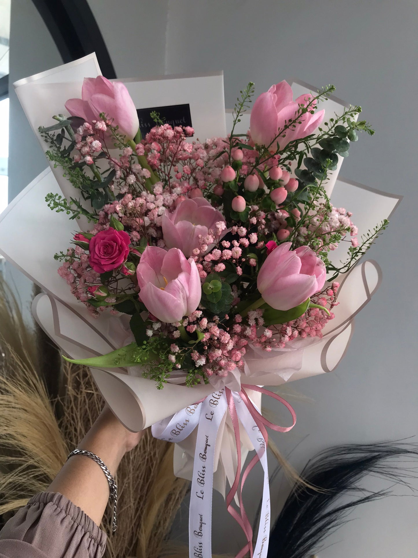 Tulip Hypericum in Pink Smallie Bouquet
