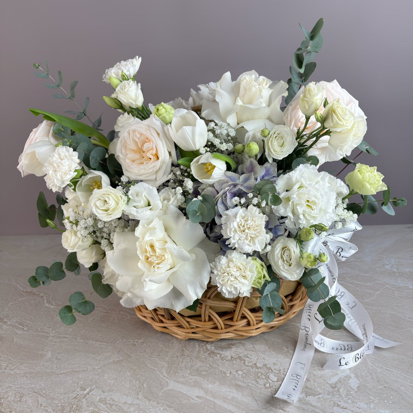 White Snow Garden Basket