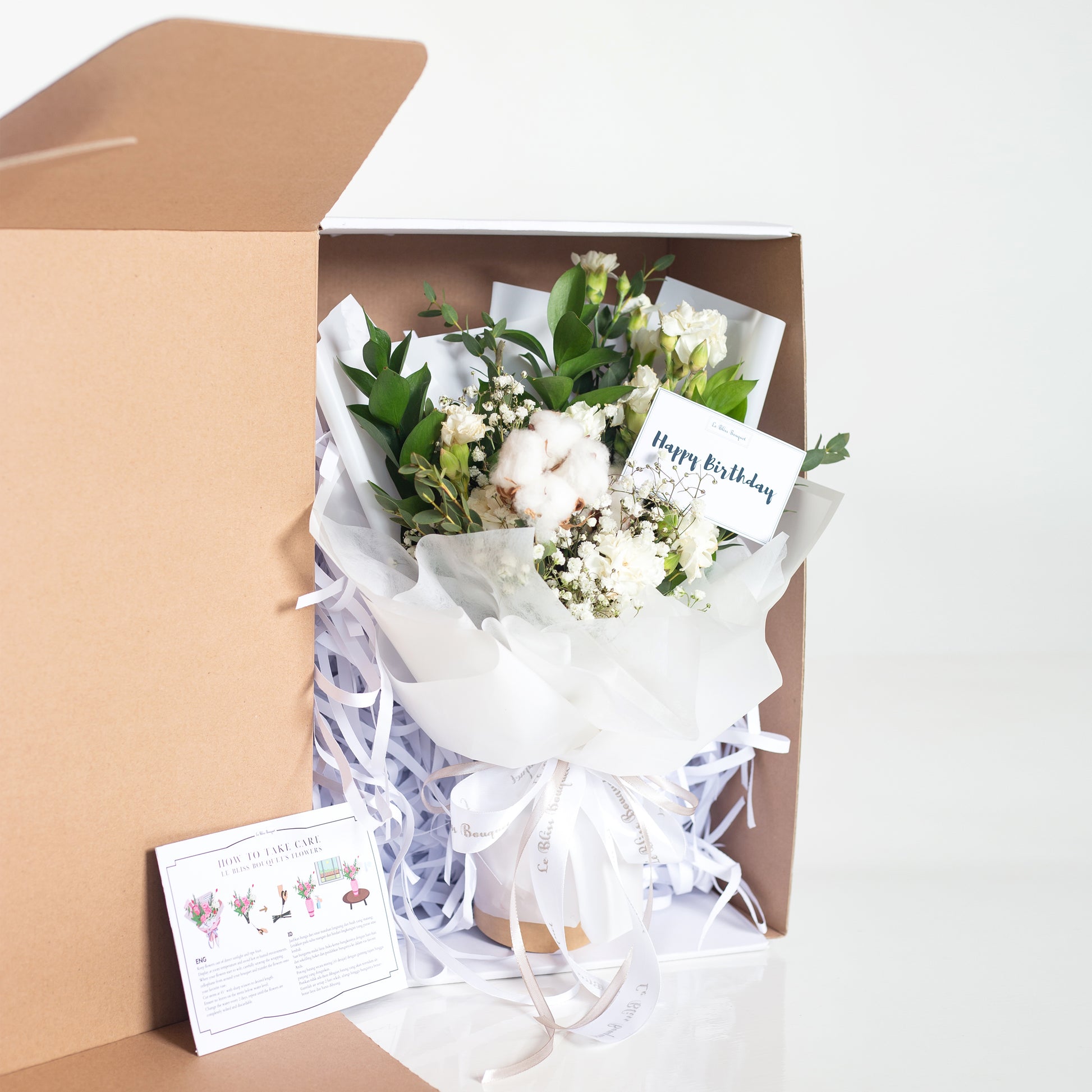 Smallie Nationwide White Cotton Bouquet - Le Bliss Bouquet