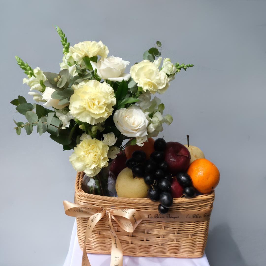 Parcel Buah & Bunga - Pengiriman ke Surabaya, Jakarta, Bintaro, Cirebon, Tangerang | Le Bliss Bouquet