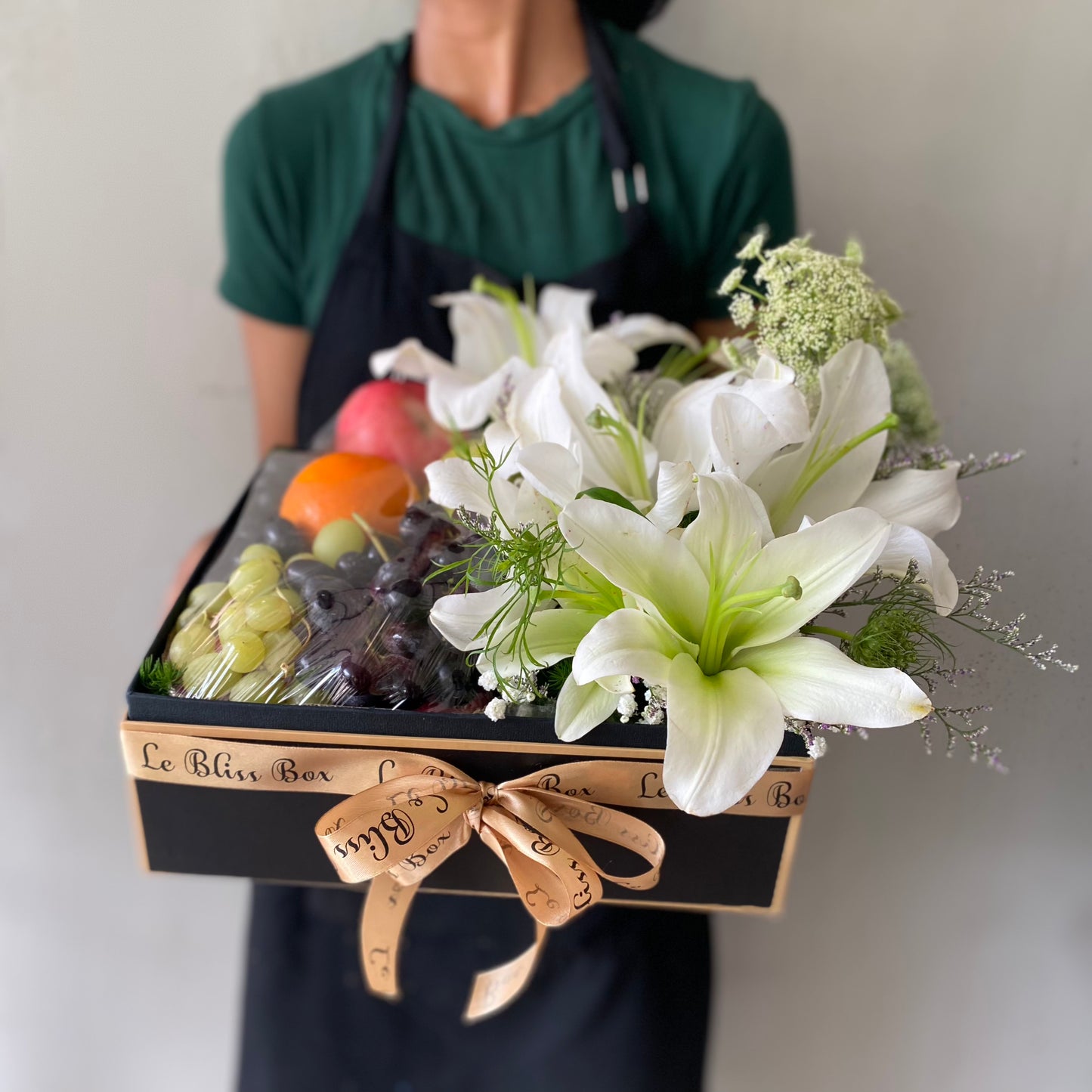Parcel Buah Jakarta - Fruit Hamper Bintaro dan Jakarta | Toko Parcel Buah Mewah by Le Bliss Box - Hadiah Buah Segar dan Eksklusif untuk Semua Acara. parcel buah surabaya