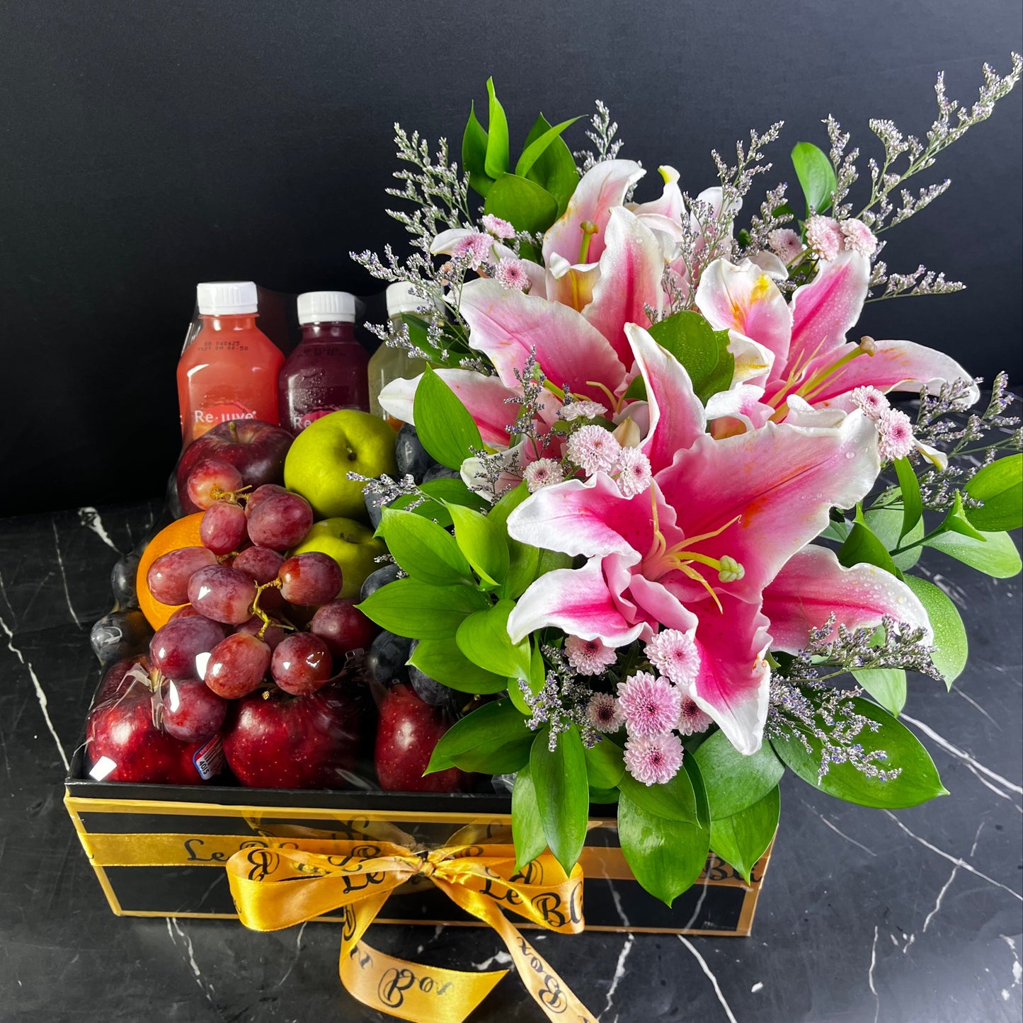 Parcel Buah Surabaya - Rejuve Juice Rattan Fruit Basket for Delivery in Jakarta, Surabaya, Cirebon, Tangerang