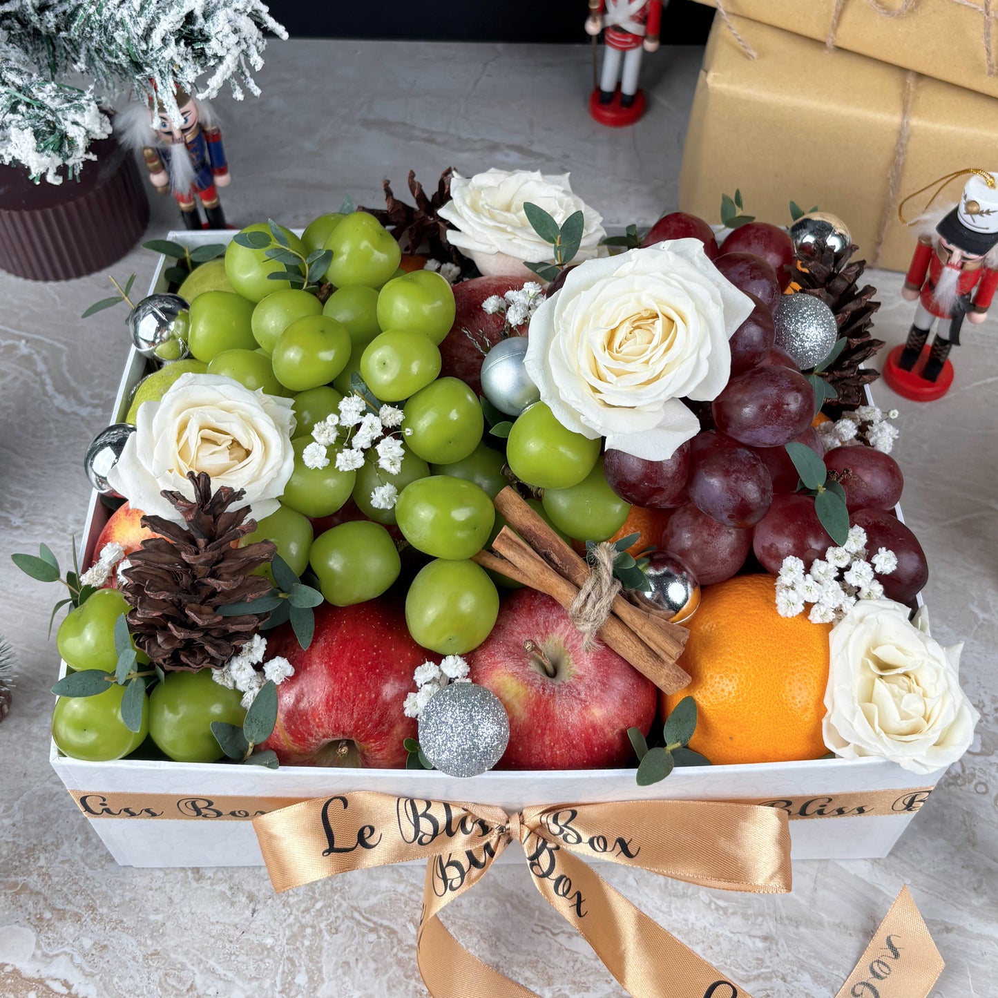 Parcel buah by le bliss box, parcel buah natal cirebon, parcel buah natal surabaya, parcel buah natal jakarta