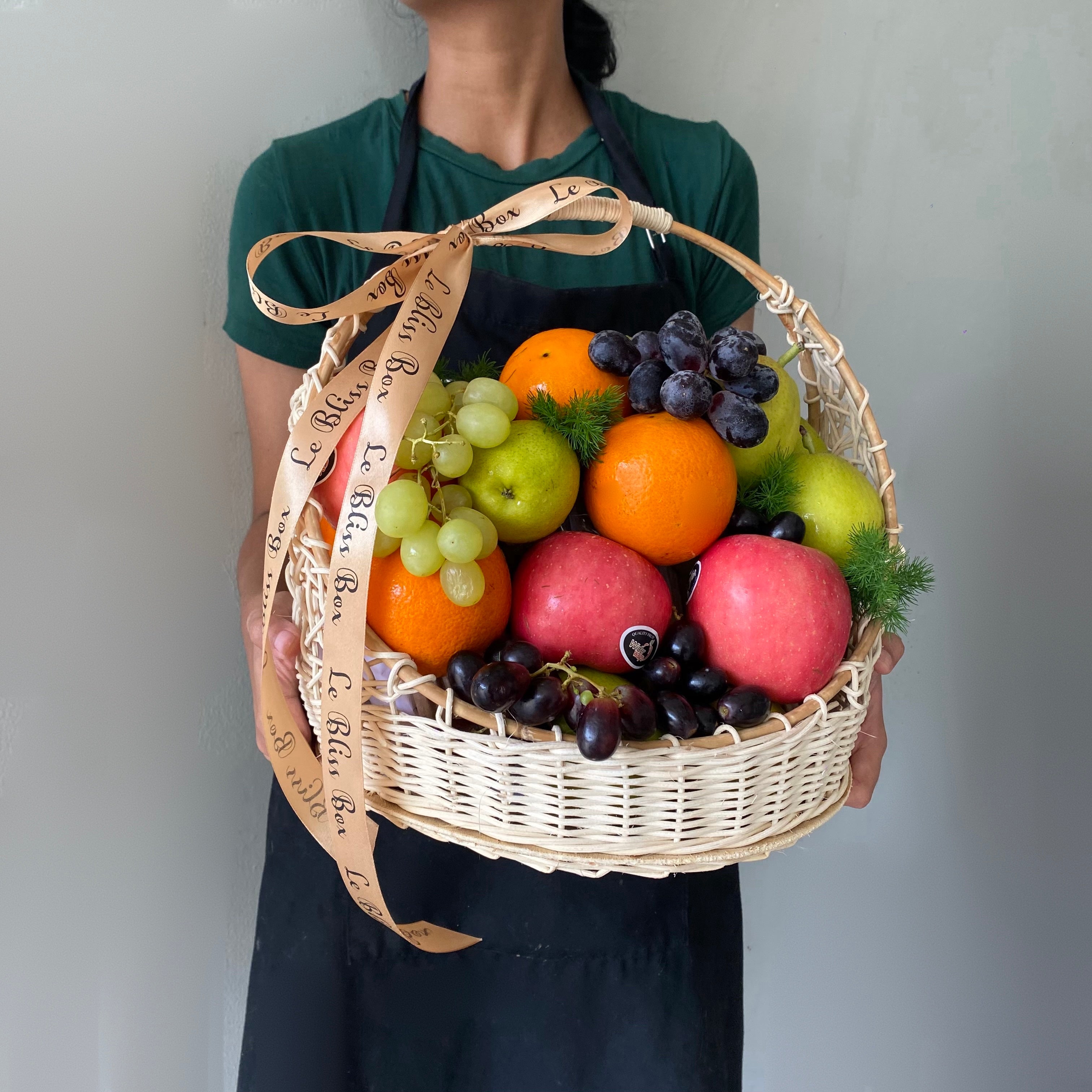 Parcel buah impor Le Bliss Box dengan pengiriman cepat dan aman ke seluruh wilayah Jakarta, Bintaro dan sekitarnya