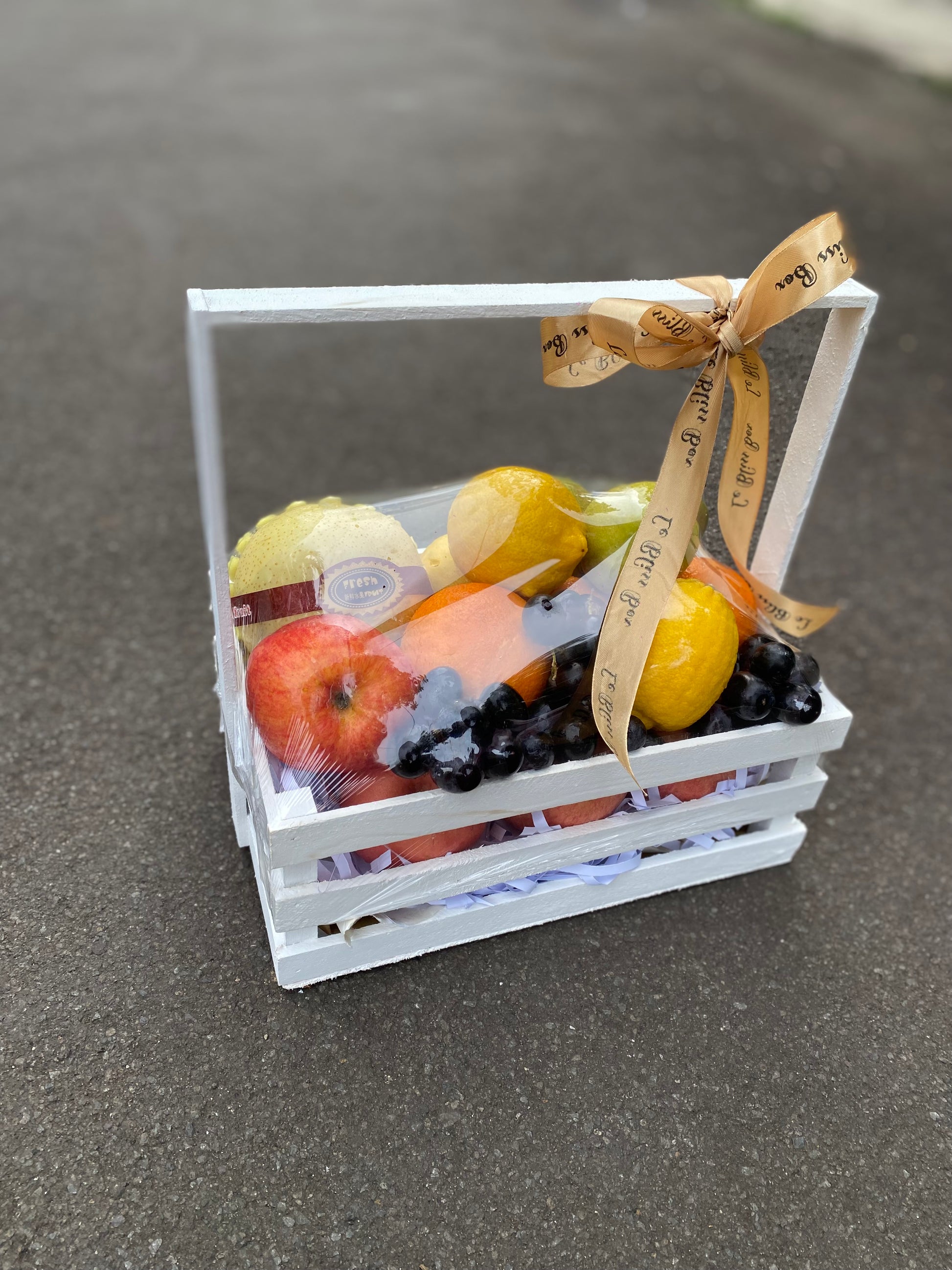 Pesan parcel buah sehat untuk pengiriman cepat di wilayah Jakarta dan Bintaro.