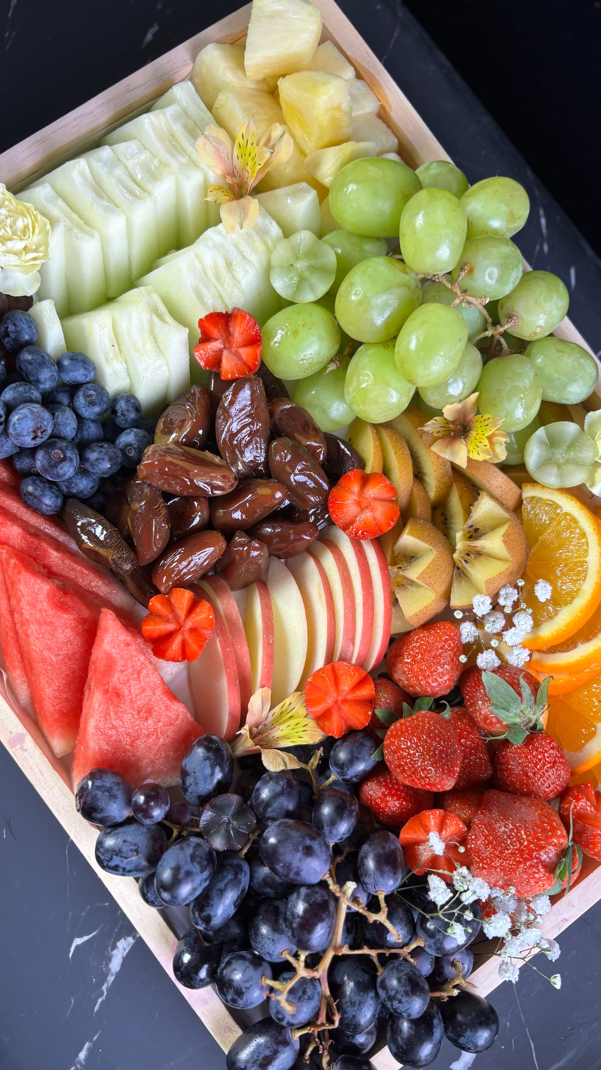Premium Ramadan Fruit Platter by Le Bliss - Hamper Ramadan Jakarta