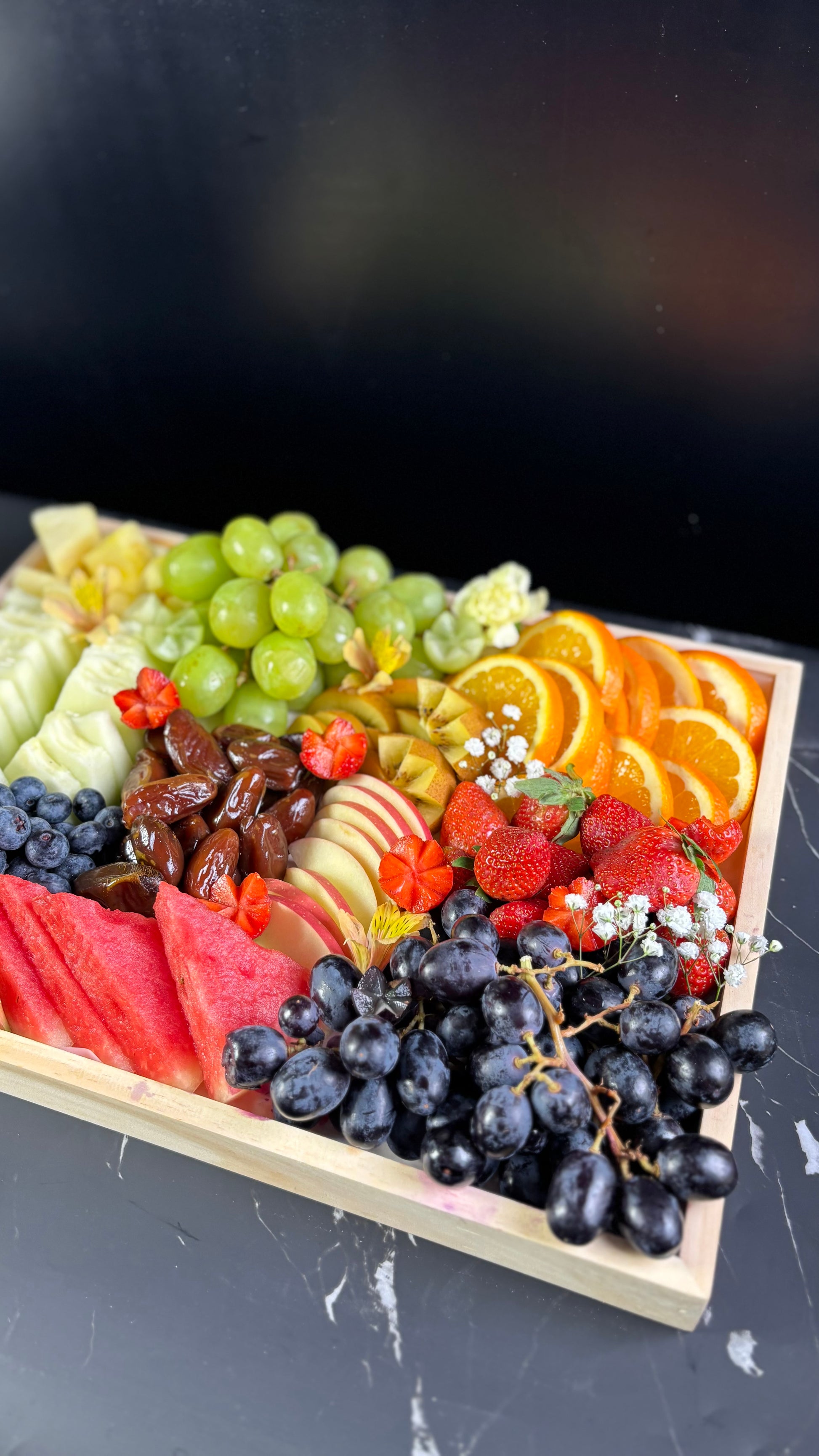 Premium Ramadan Fruit Platter by Le Bliss - Hamper lebaran jabodetabek