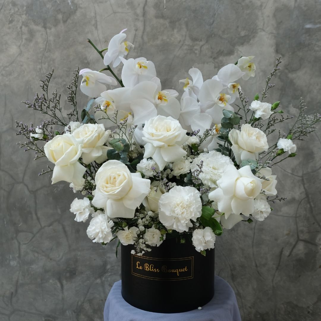 Rangkaian bunga anggrek by le bliss bouquet florist jakarta