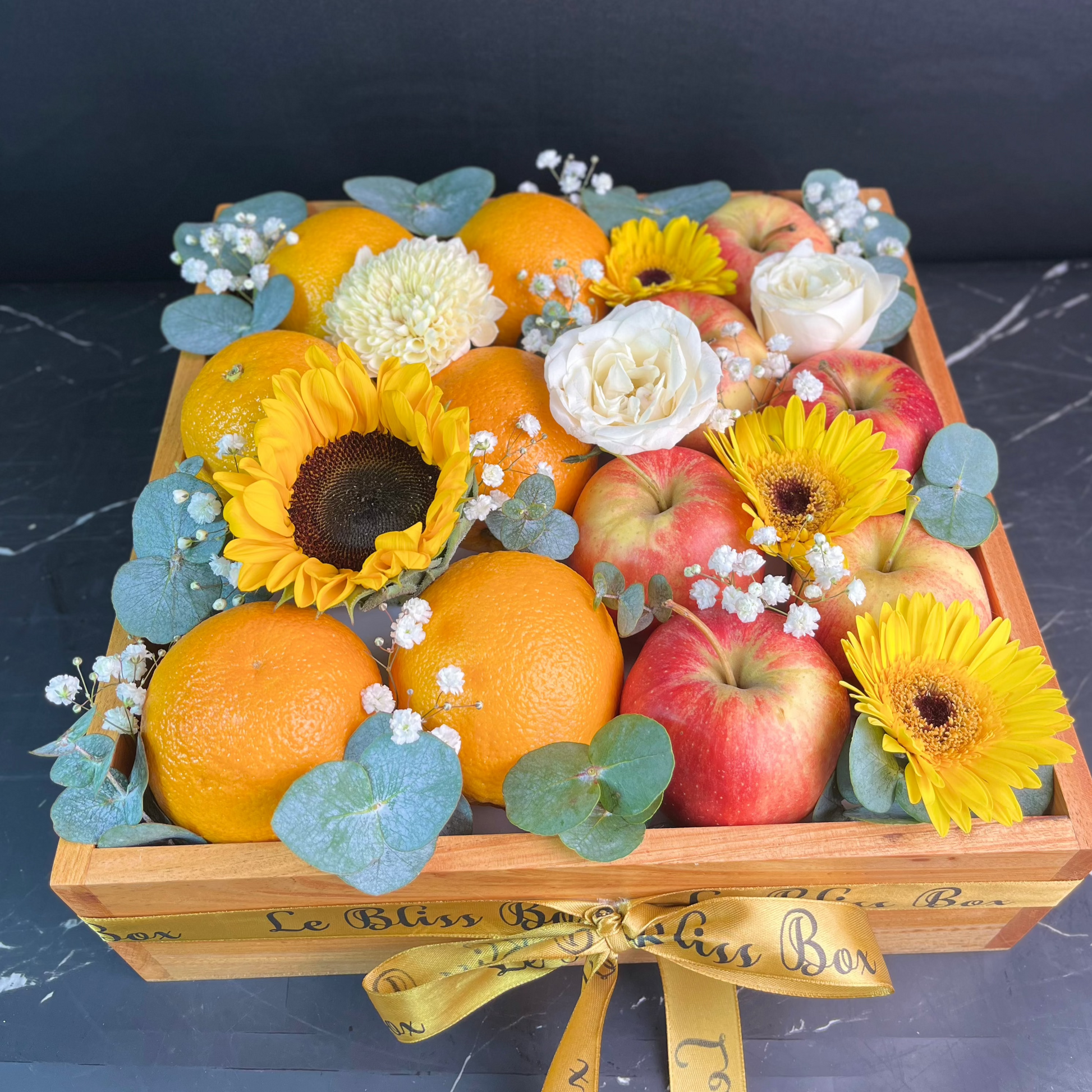Sunflower Wooden Fruit Box – Parcel Buah Surabaya, Cirebon, Jakarta