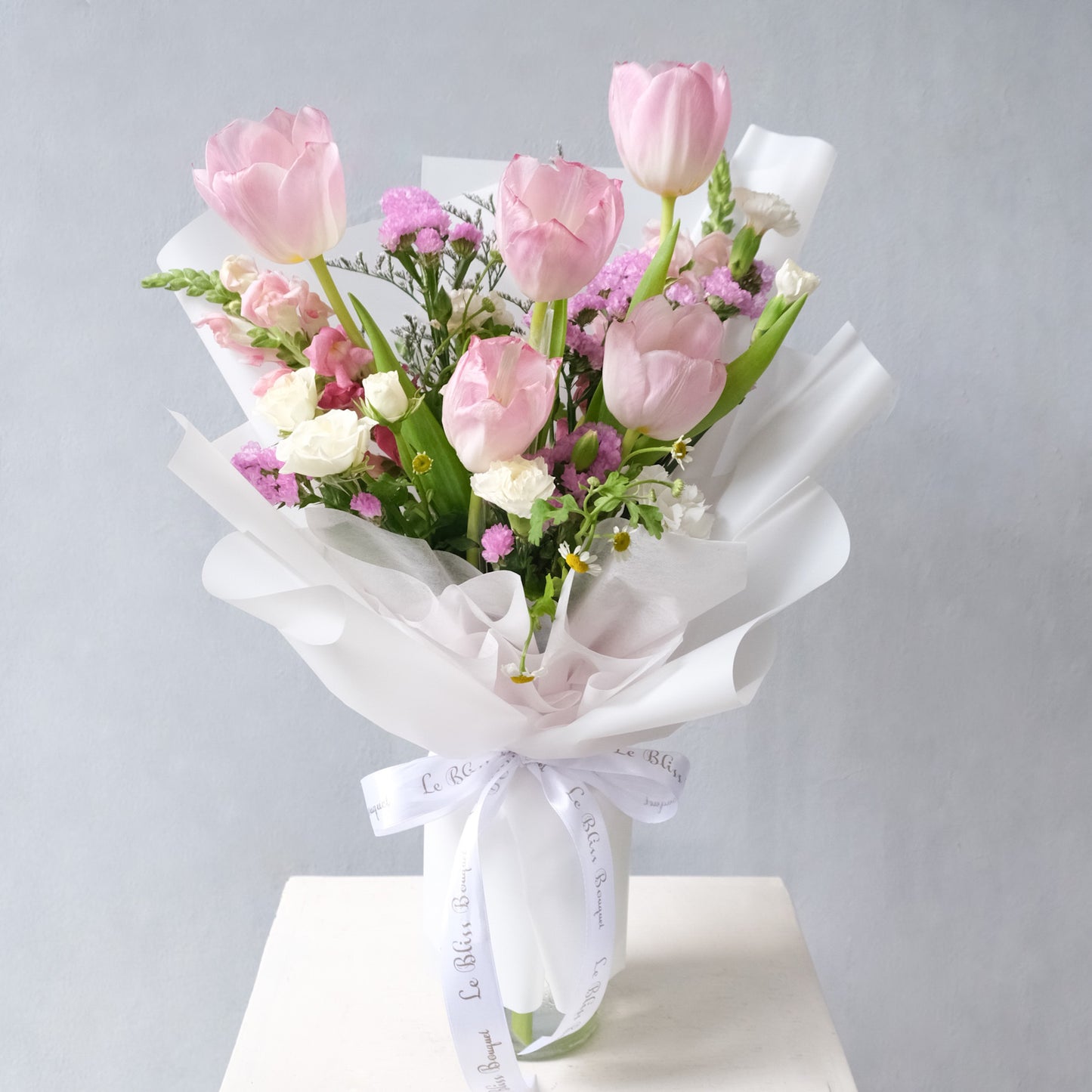 Tulip Dynasty Smallie Bouquet