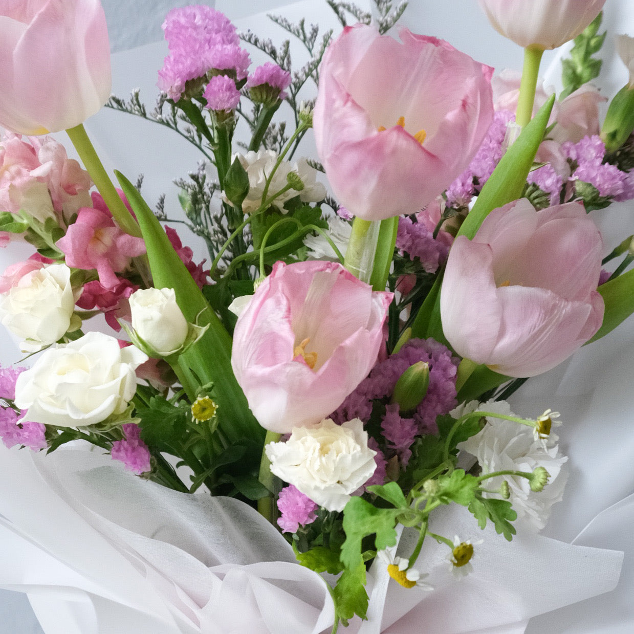 Tulip Dynasty Smallie Bouquet