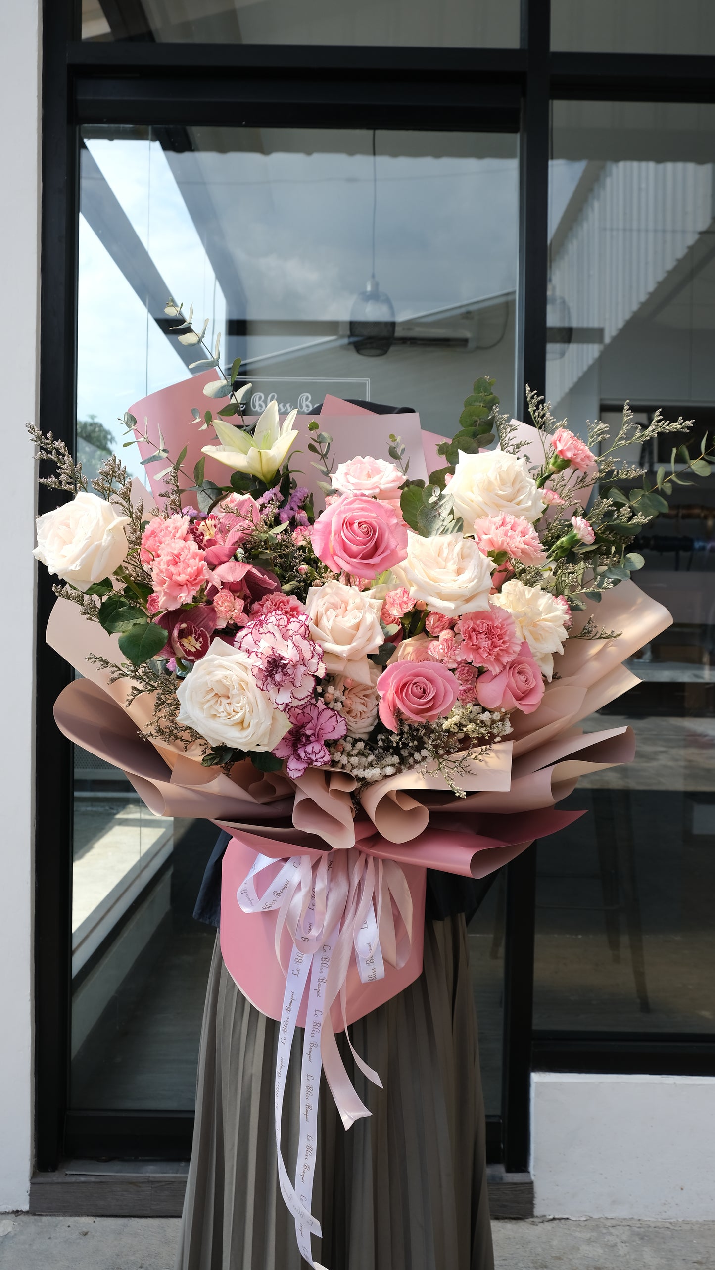 White O’Hara Hermosa Bouquet from Le Bliss Bouquet – florist Jakarta, Bintaro, and Tangerang