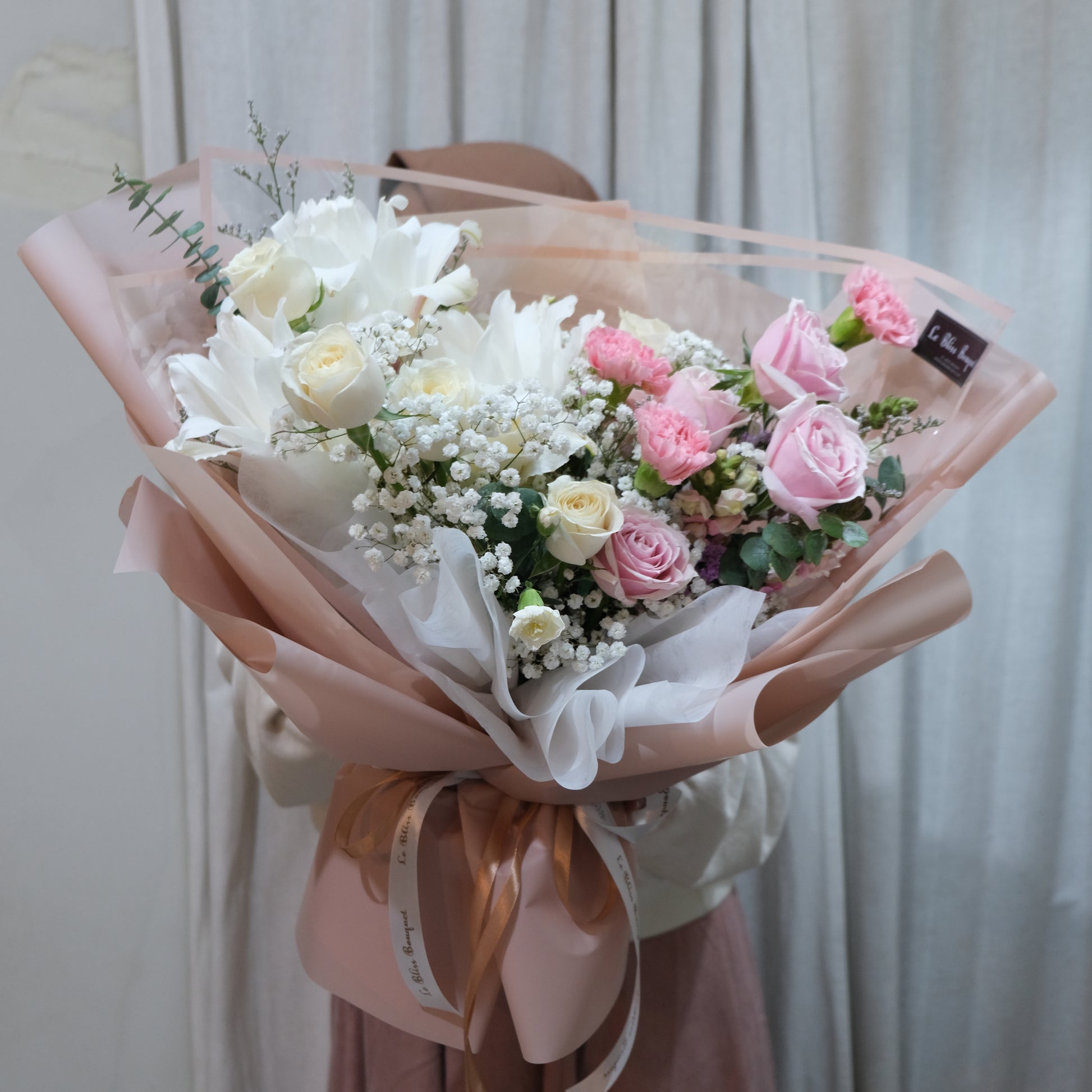 bouquet pink white by le bliss bouquet