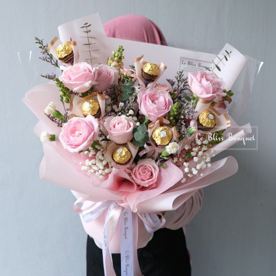 Ferrero Rocher Pink Rose Large Bouquet