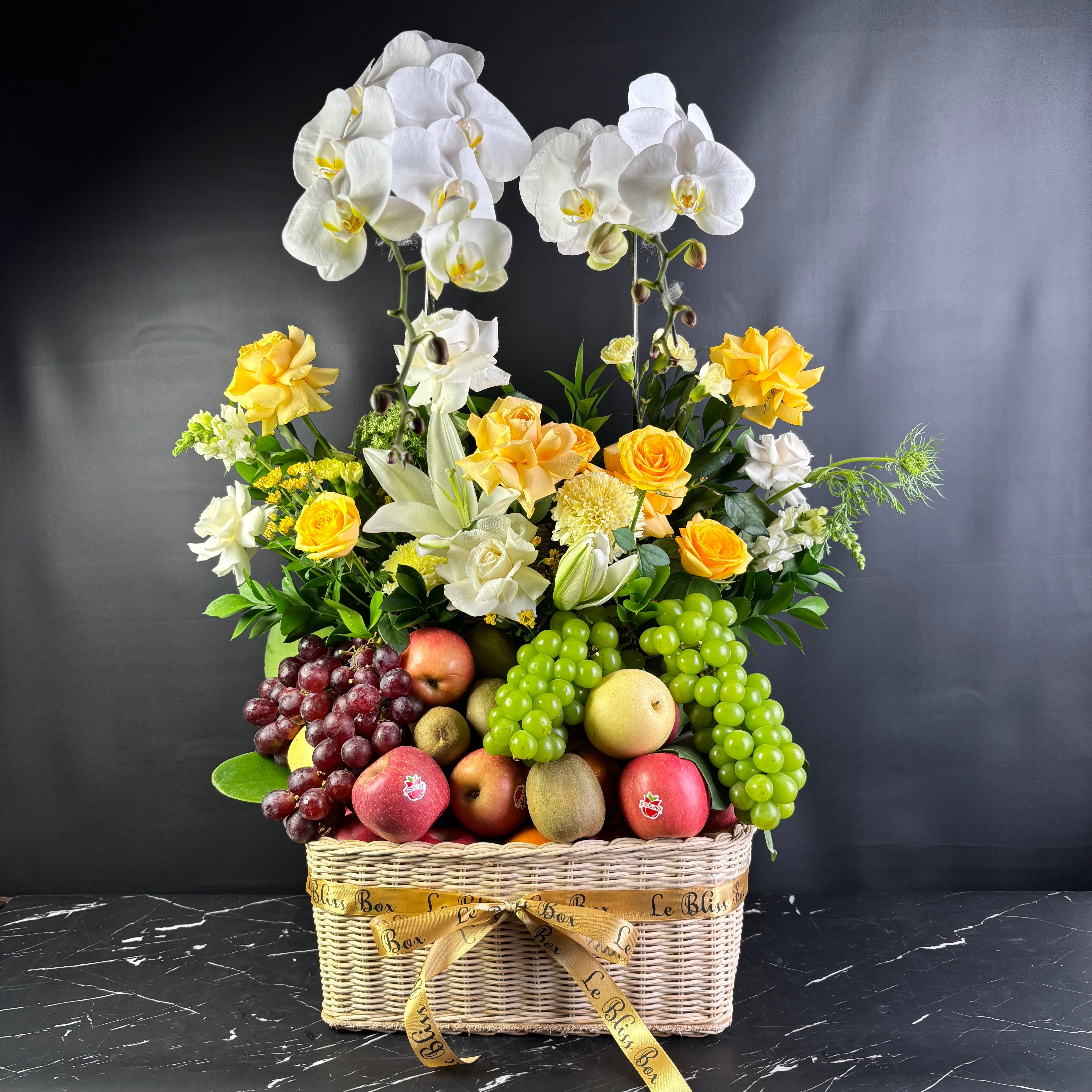 exclusive premium grand fruit hamper with orchid jakarta tangerang by le bliss box