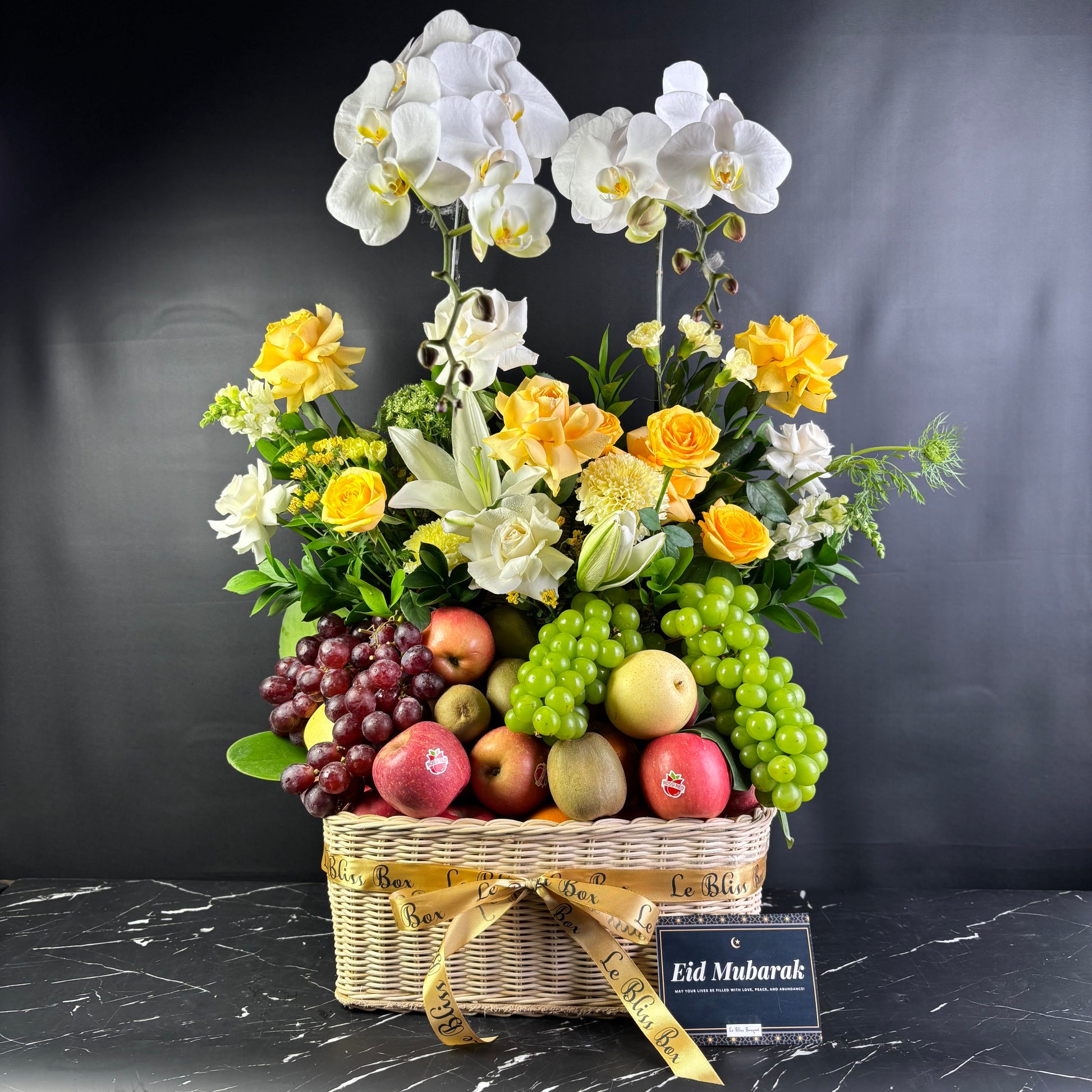 exclusive premium grand fruit hamper with orchid jakarta tangerang surabaya cirebon