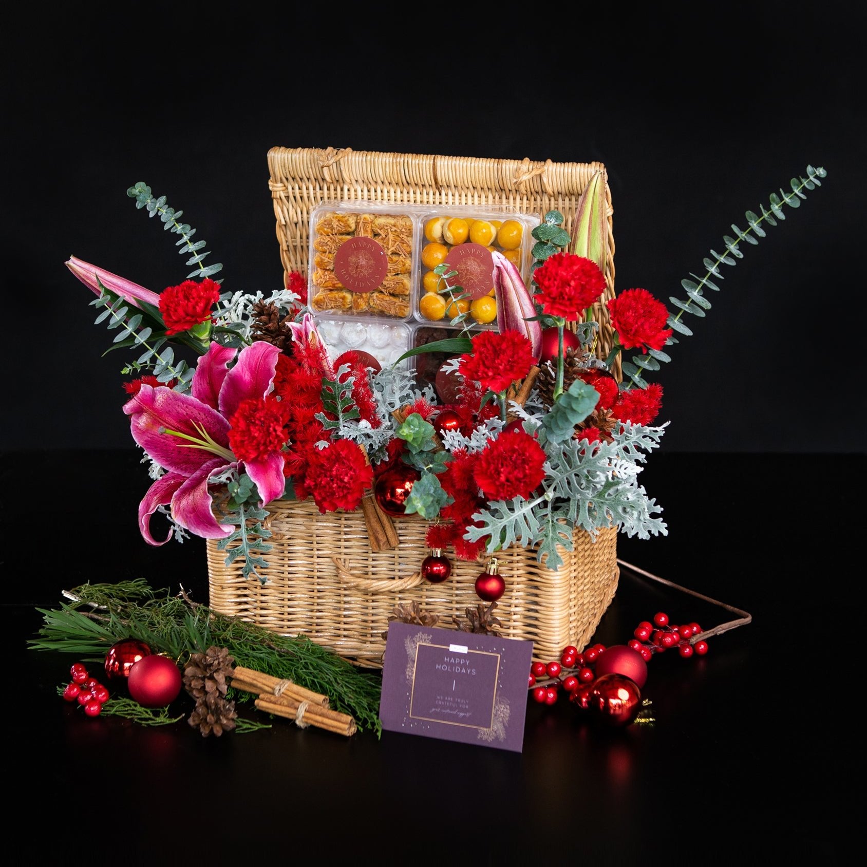 hamper natal puri jakarta barat, fresh flowers with Christmas cookies by Le Bliss