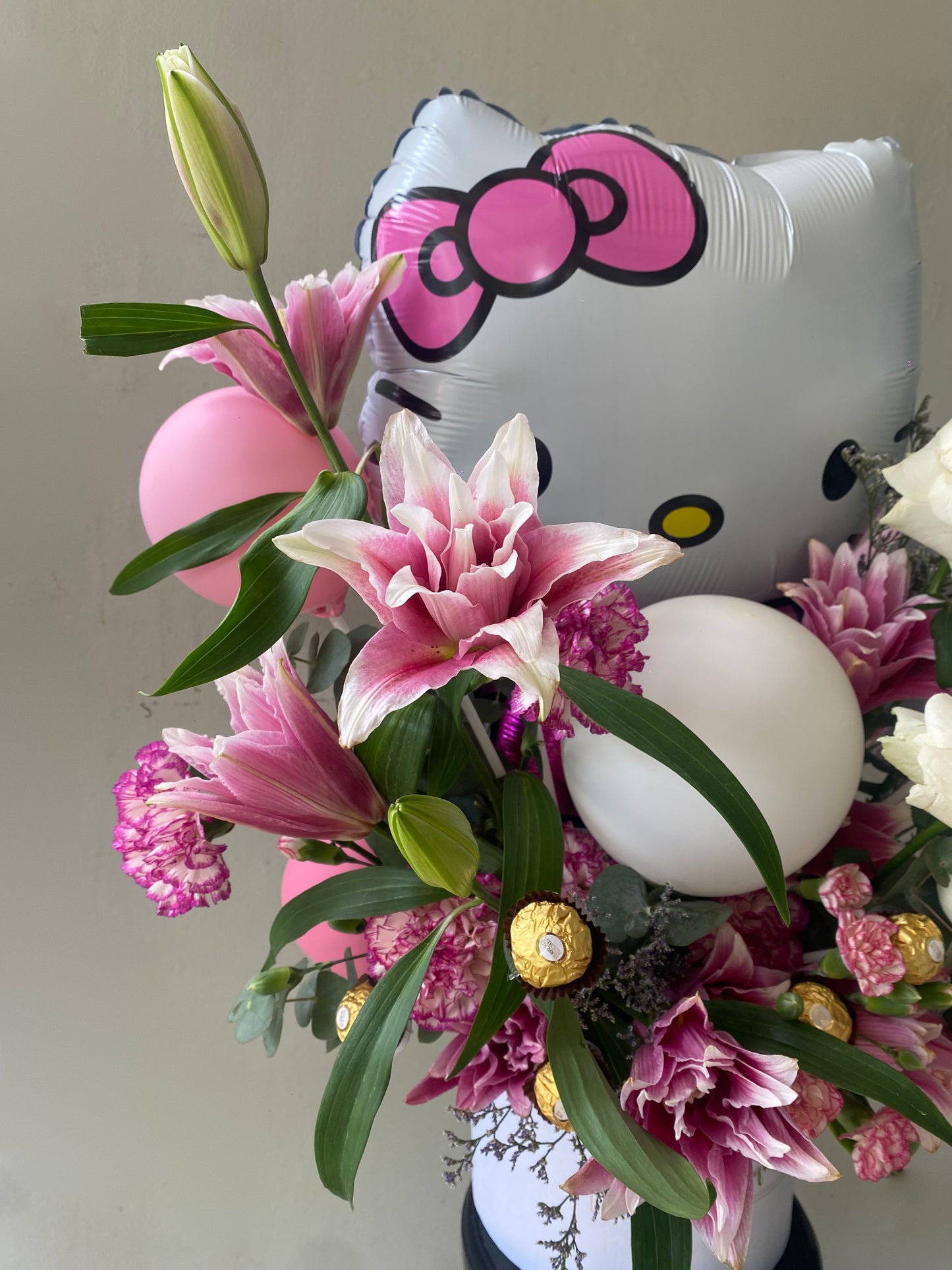 Hello Kitty Lily Balloon Bloombox