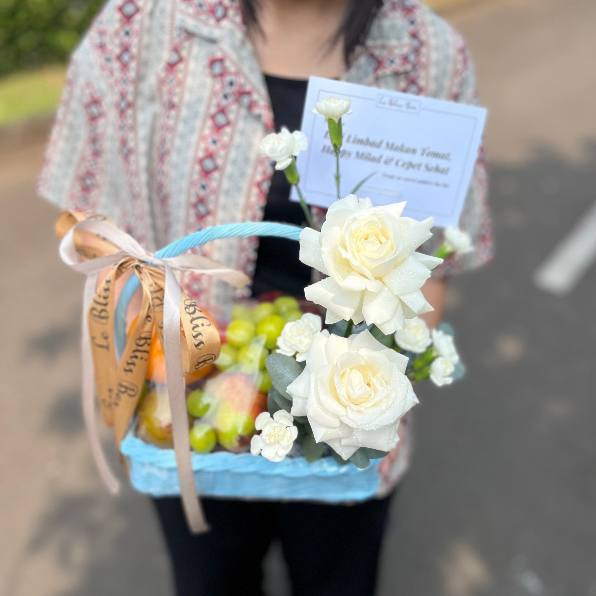 Small Parcel Buah Blue Le Bliss – Parcel Buah Elegan untuk Jakarta, Tangerang, Bogor, Depok, Bekasi, Cirebon, Surabaya, Gresik, dan Sidoarjo
