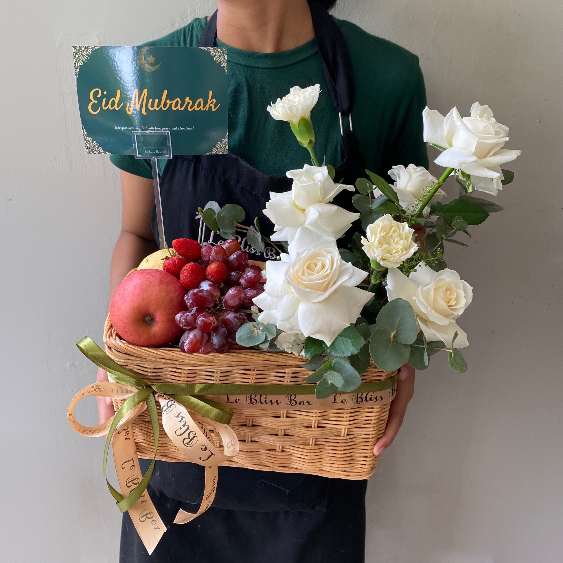 Parcel Buah Jakarta - Fruit Hamper Bintaro dan Jakarta | Toko Parcel Buah Mewah by Le Bliss Box - Hadiah Buah Segar dan Eksklusif untuk Semua Acara