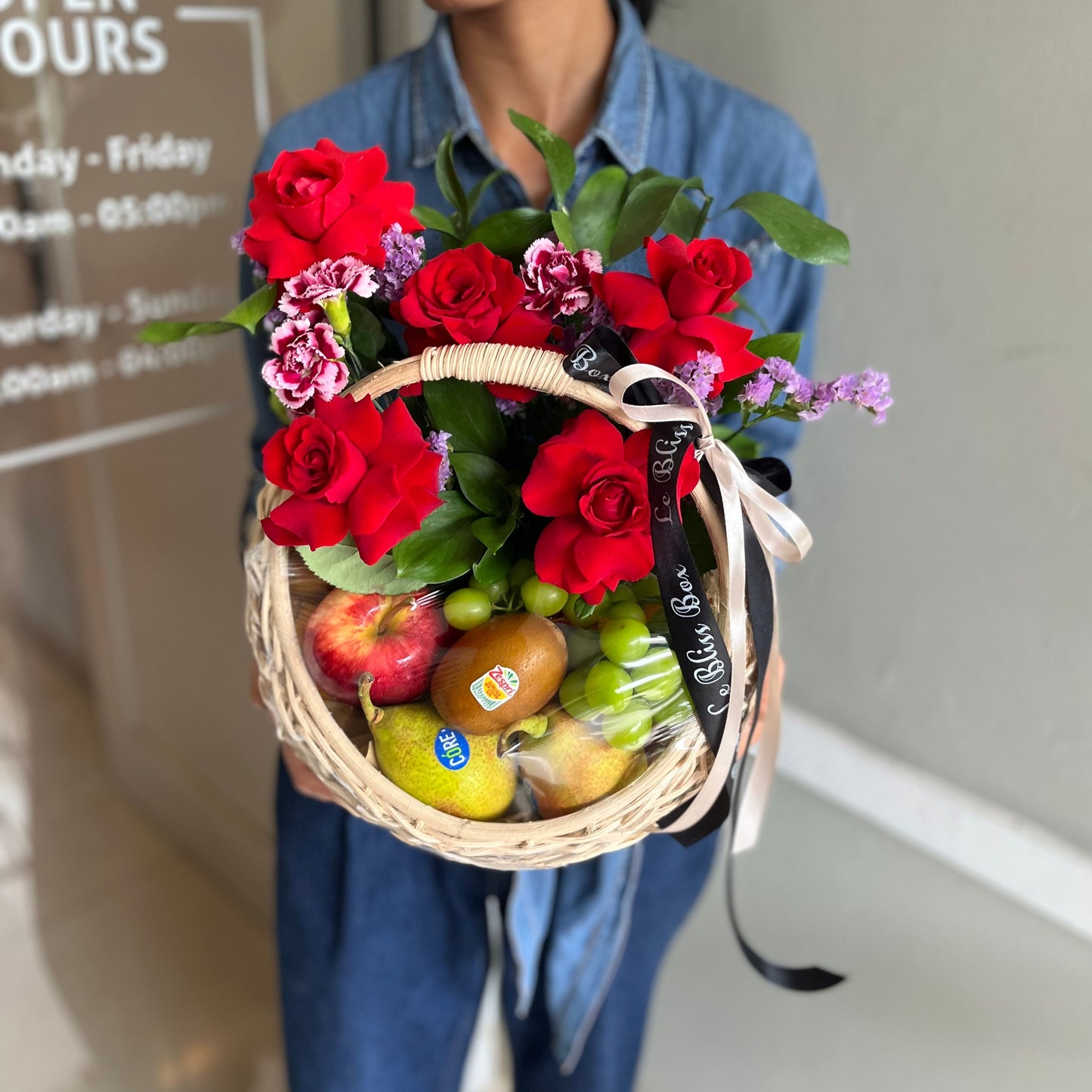 Parcel Buah Jakarta - Fruit Hamper Bintaro dan Jakarta | Toko Parcel Buah Mewah by Le Bliss Box | parcel buah surabaya