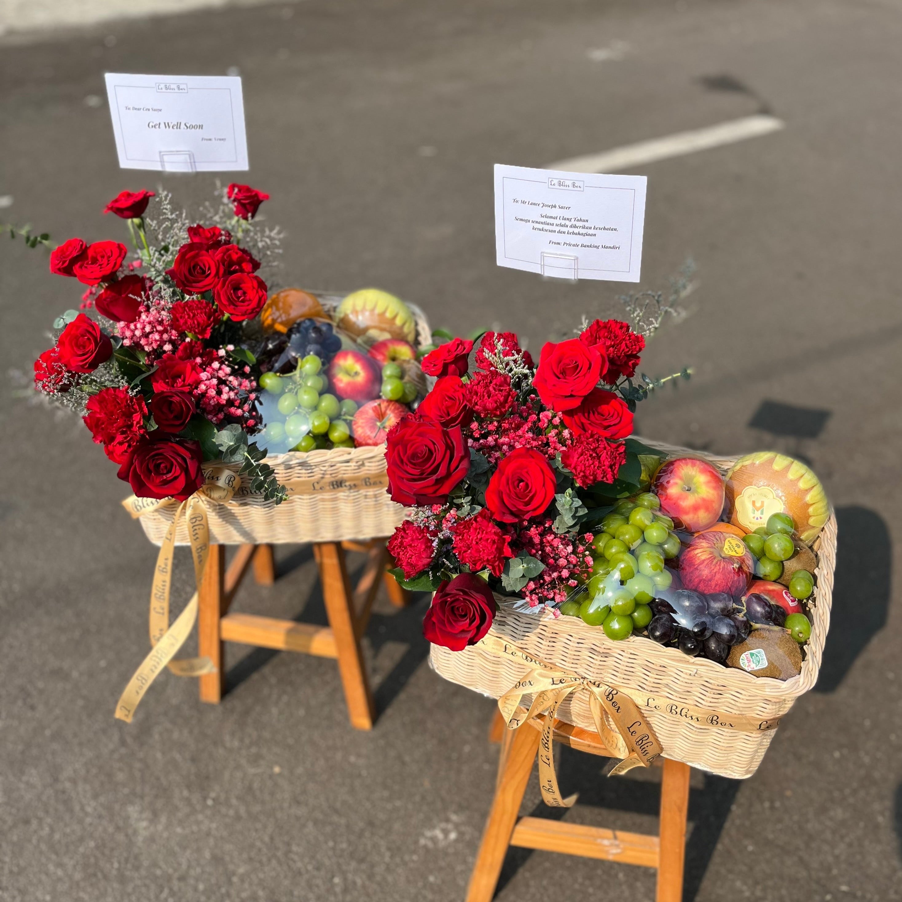 Elegant Red Rattan Fruit Box – Le Bliss