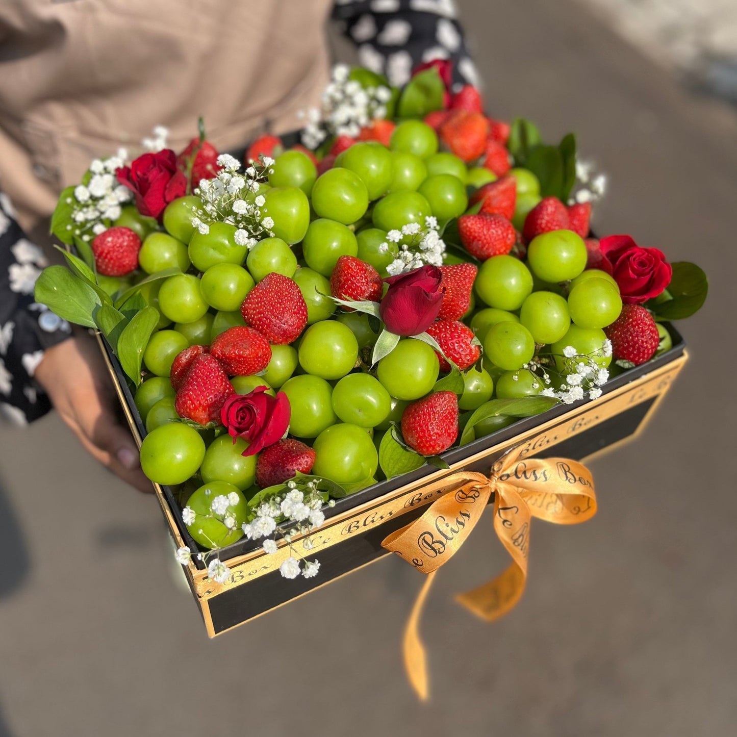 muscat strawberry fruit hamper jakarta