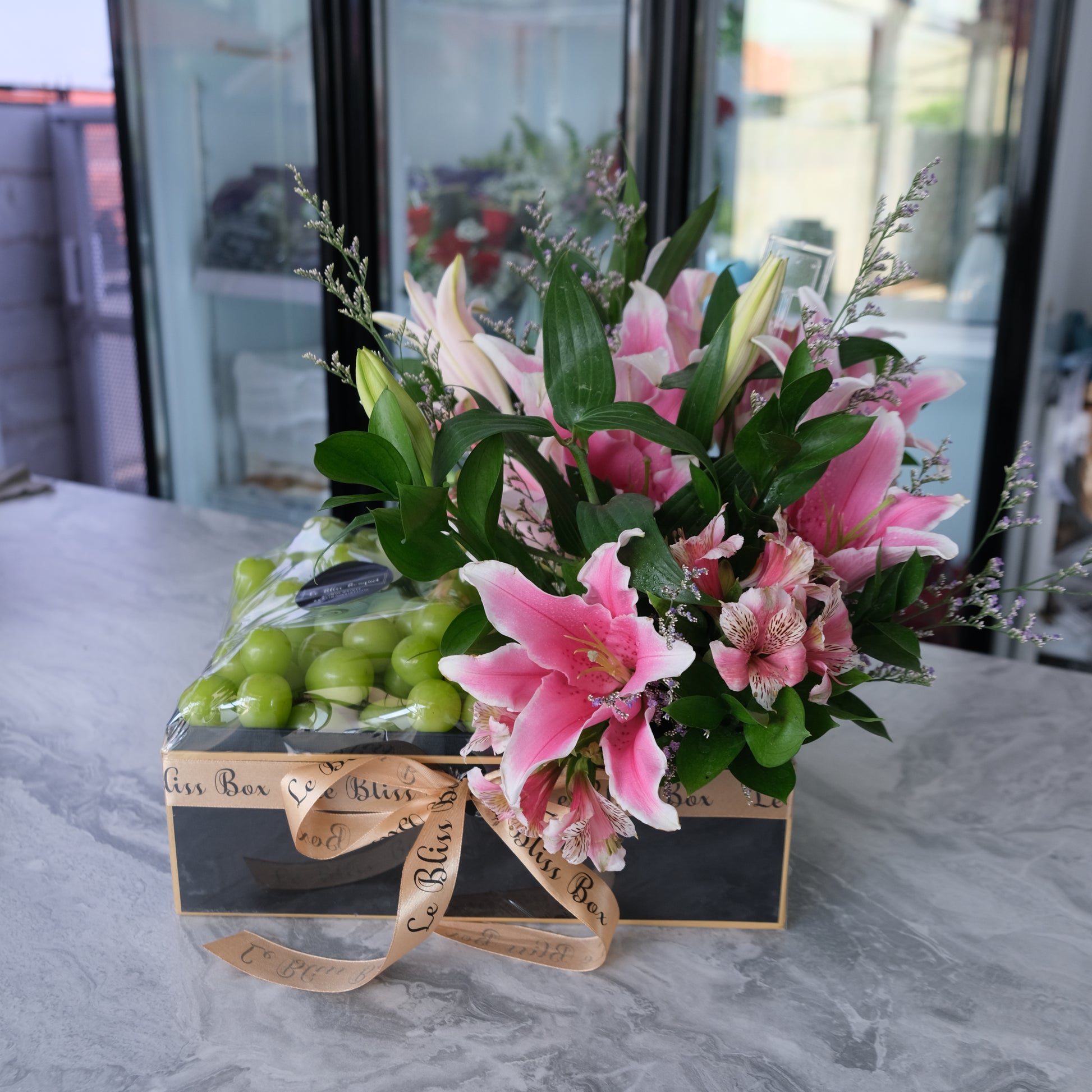 parcel buah anggur untuk natal dan segala acara di jakarta parcel buah kekinian fruit hamper muscat