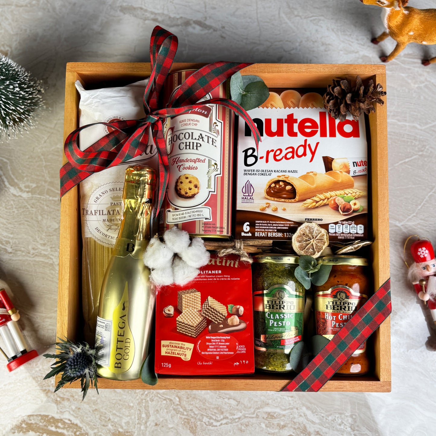 Italian Indulgence Wine Gourmet Hamper