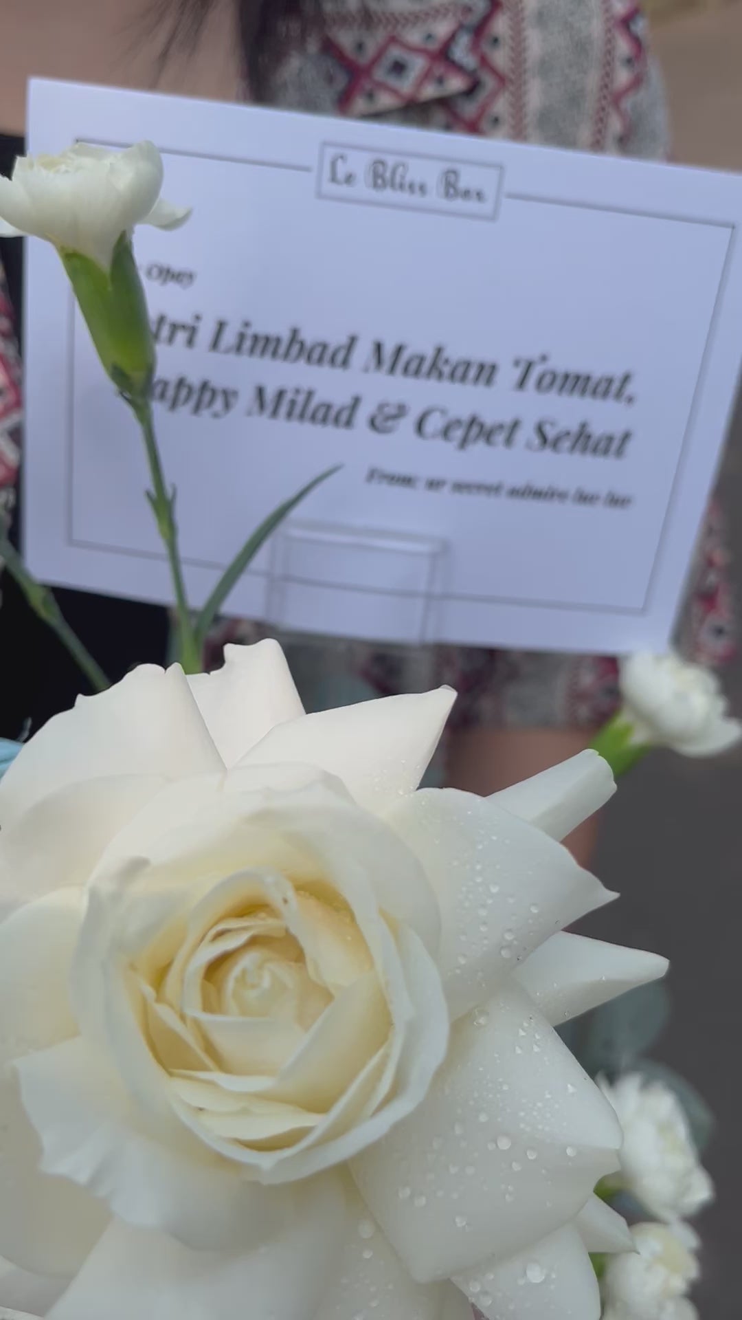 Small Parcel Buah Blue Le Bliss – Parcel Buah Elegan untuk Jakarta, Tangerang, Bogor, Depok, Bekasi, Cirebon, Surabaya, Gresik, dan Sidoarjo